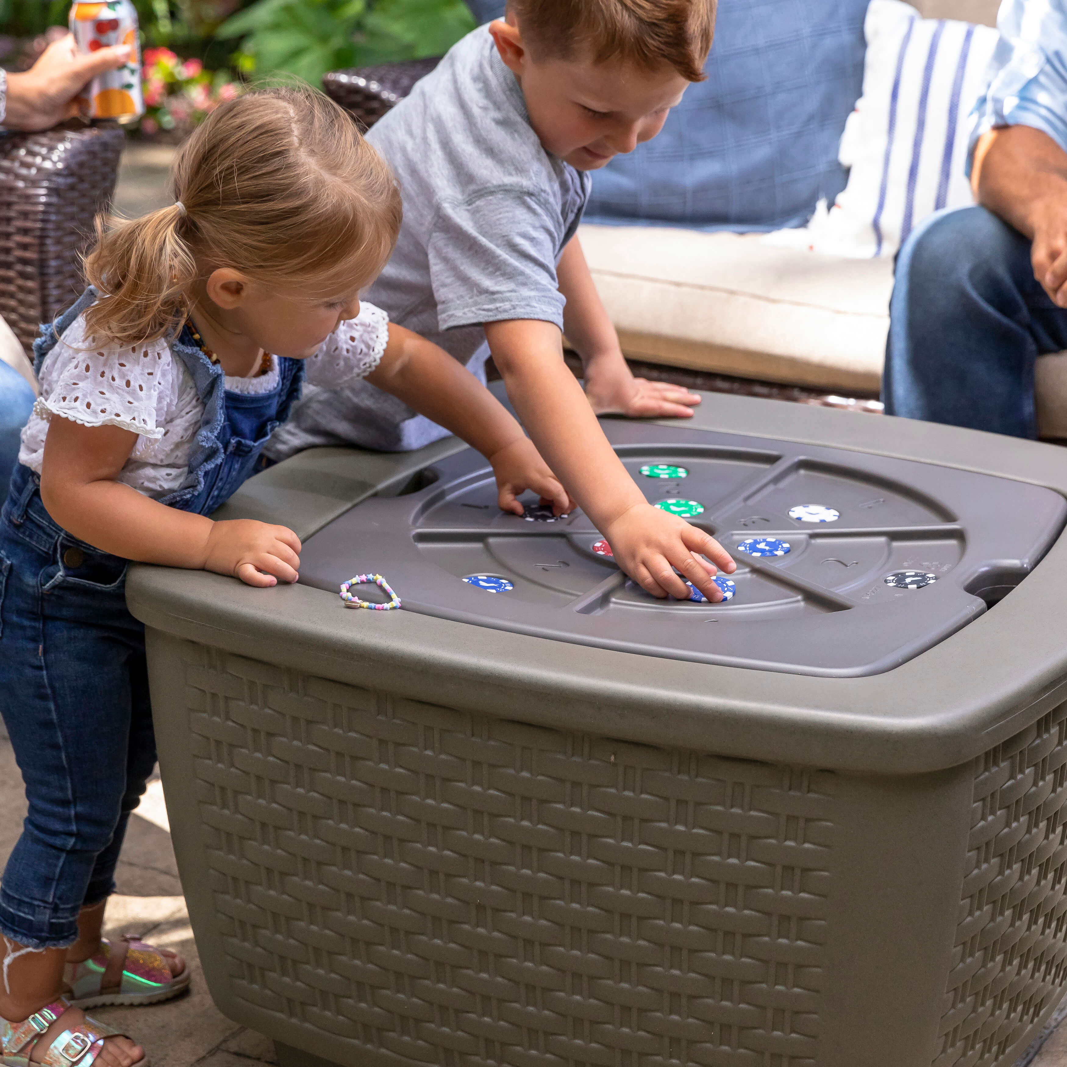 Step2 Just Chilling Patio Table & Ice Bin-0733538518395 Step2 Just Chilling Patio Table & Ice Bin