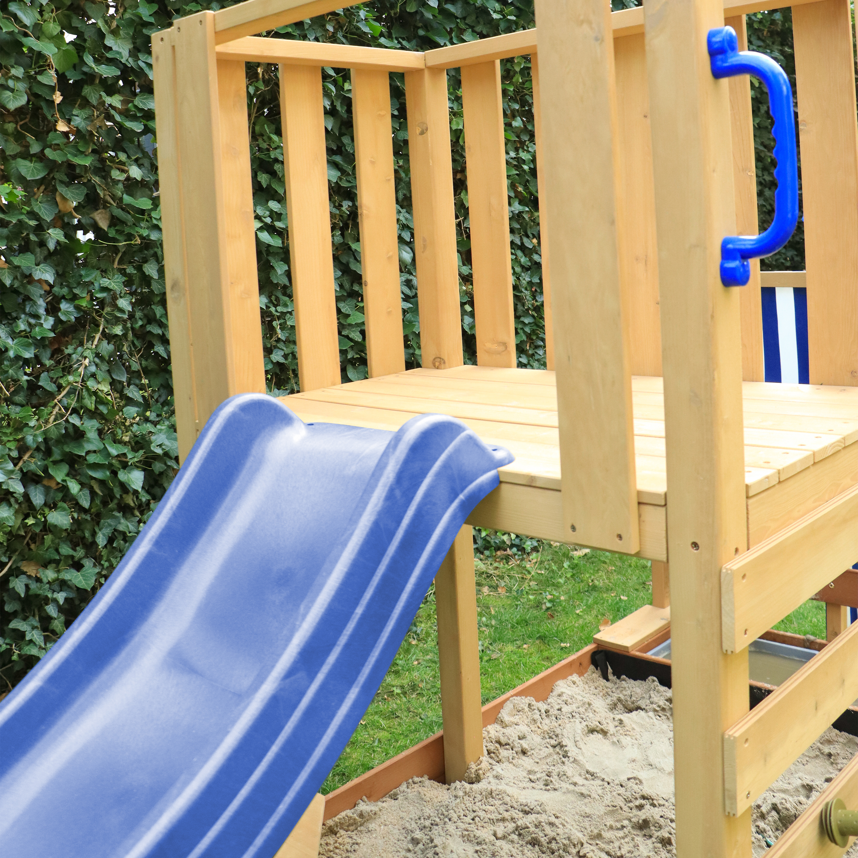 AXI Vicky Climbing Frame with Sandbox. Play Kitchen & Chalkboard – Blue Slide