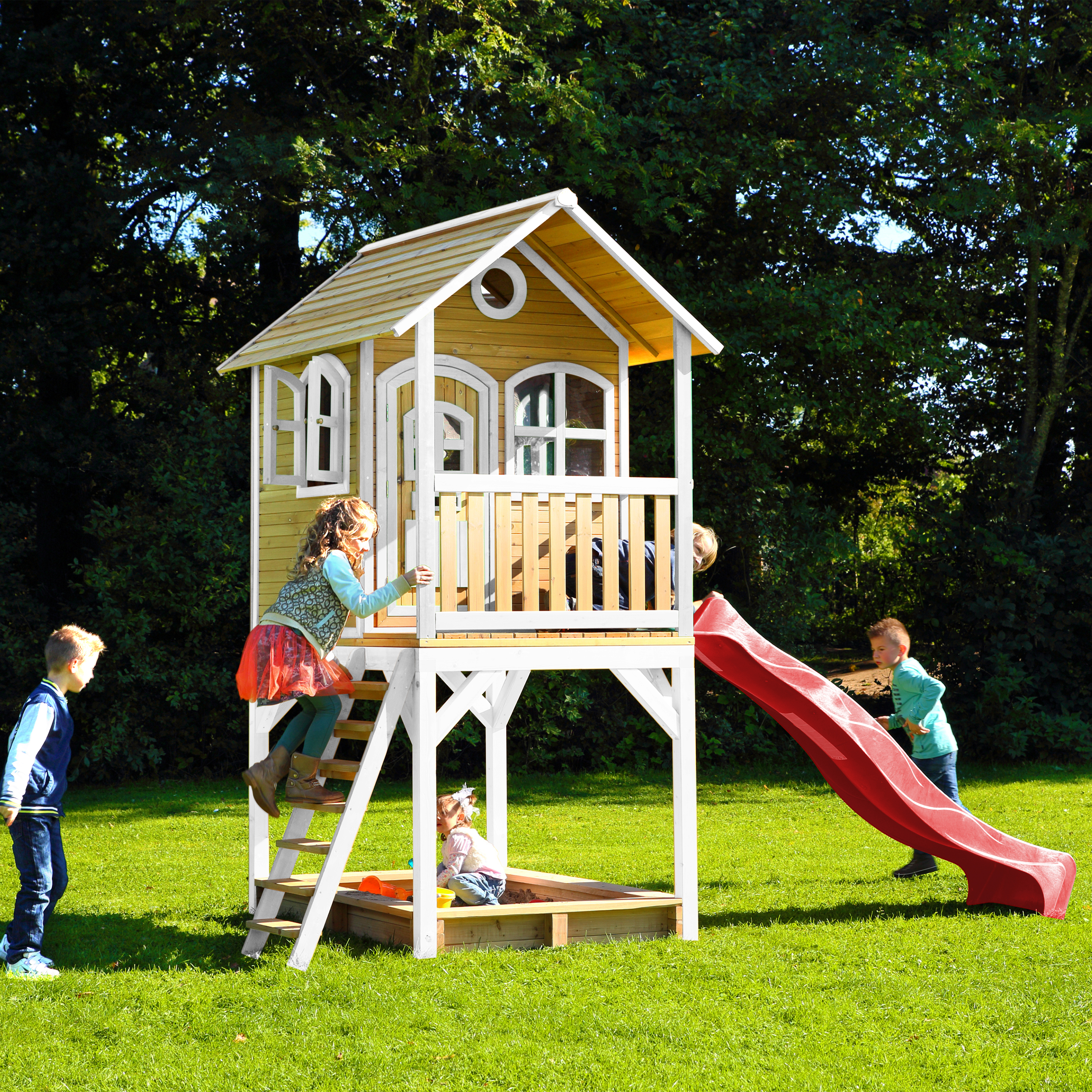 AXI Sarah Playhouse Brown/White - Red Slide