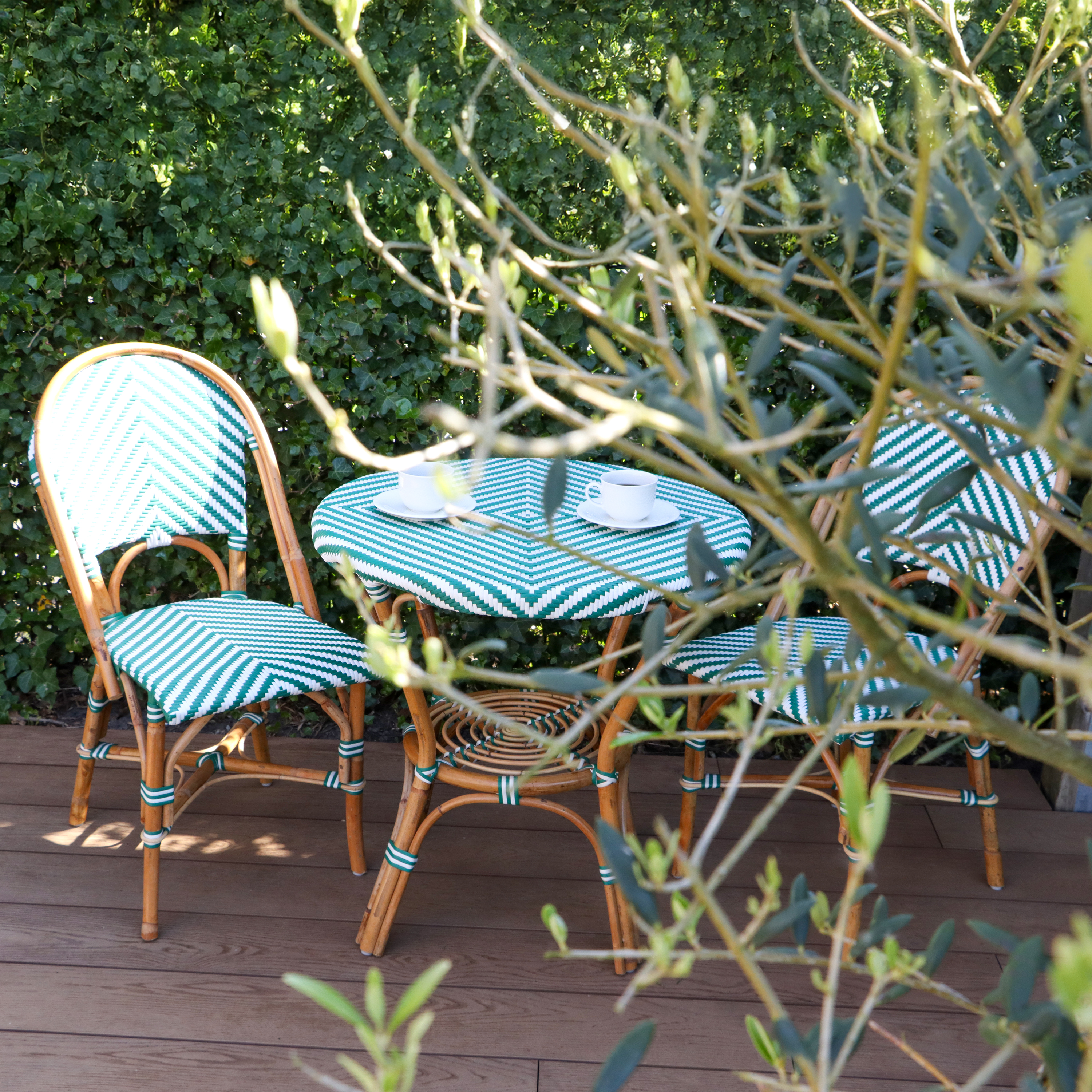 AXI Jacqueline Rattan Bistro Set Green/White-8720365066115 AXI Jacqueline Rattan Bistro Set Green/White