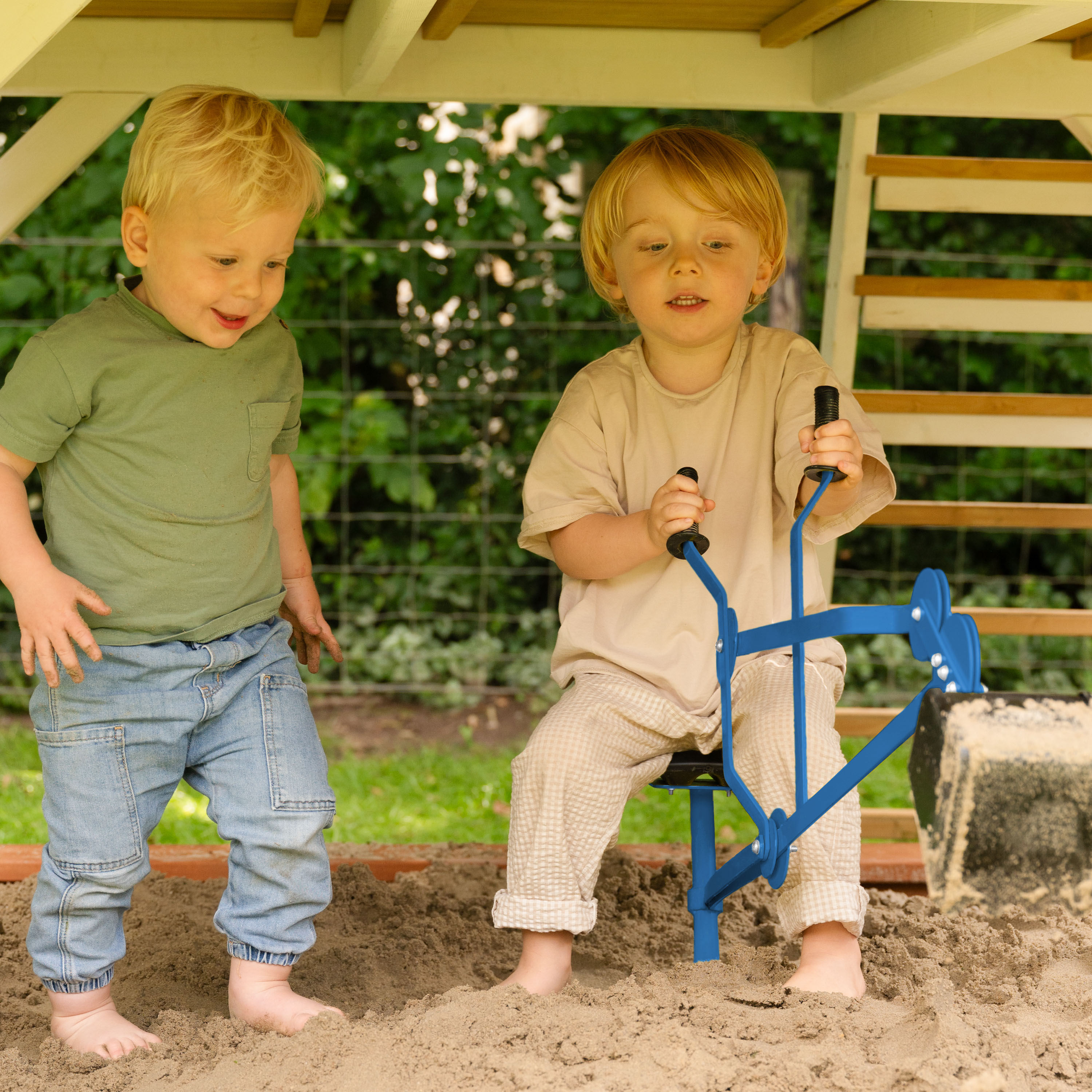 AXI Justin Sandpit Digger Blue/Black