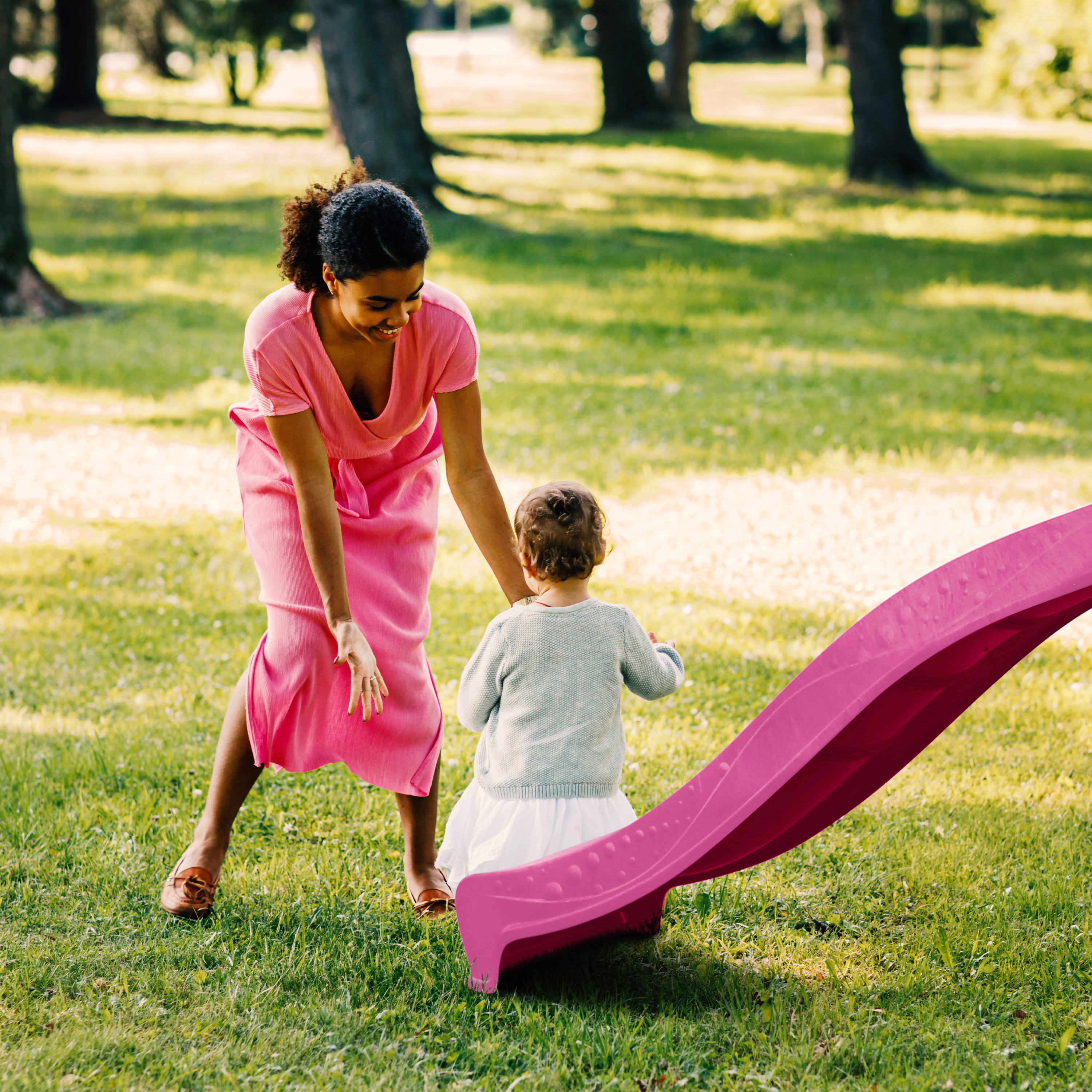 AXI Beach Tower with Climbing Frame and Single Swing Set Grey/White - Purple Slide
