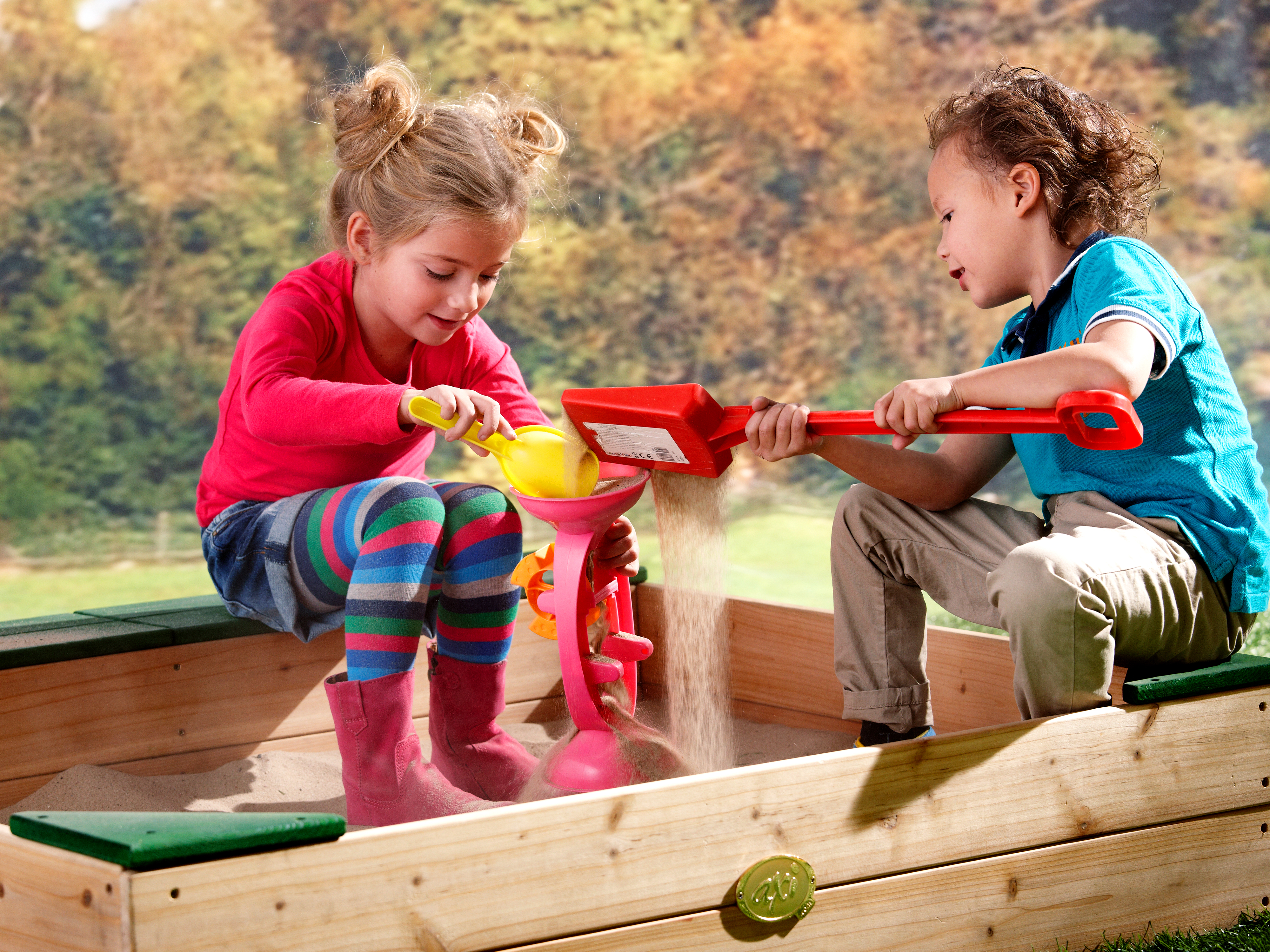 AXI Amy Sandbox with Storage - 115 x 115 cm - Brown/Green