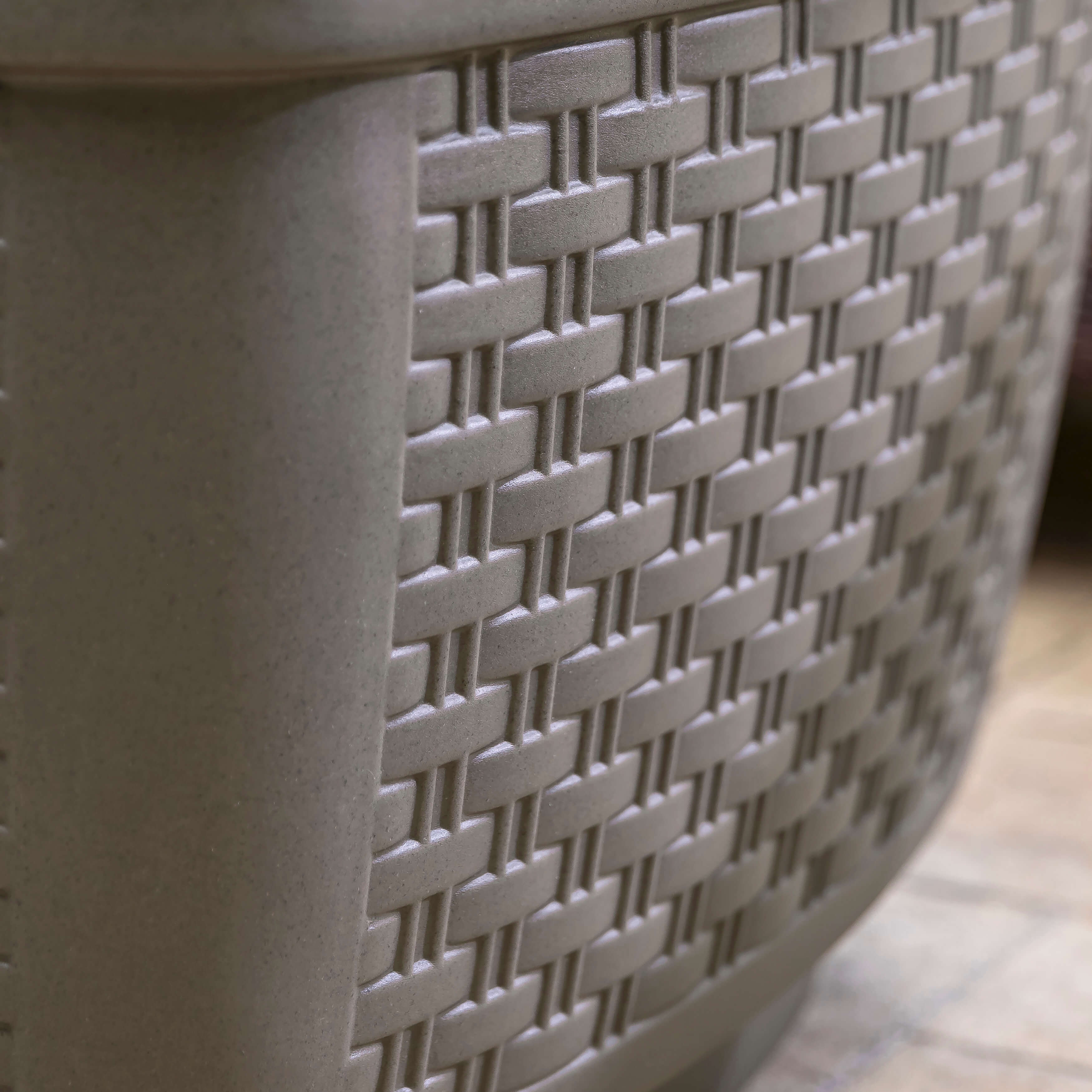 Step2 Just Chilling Patio Table & Ice Bin-0733538518395 Step2 Just Chilling Patio Table & Ice Bin