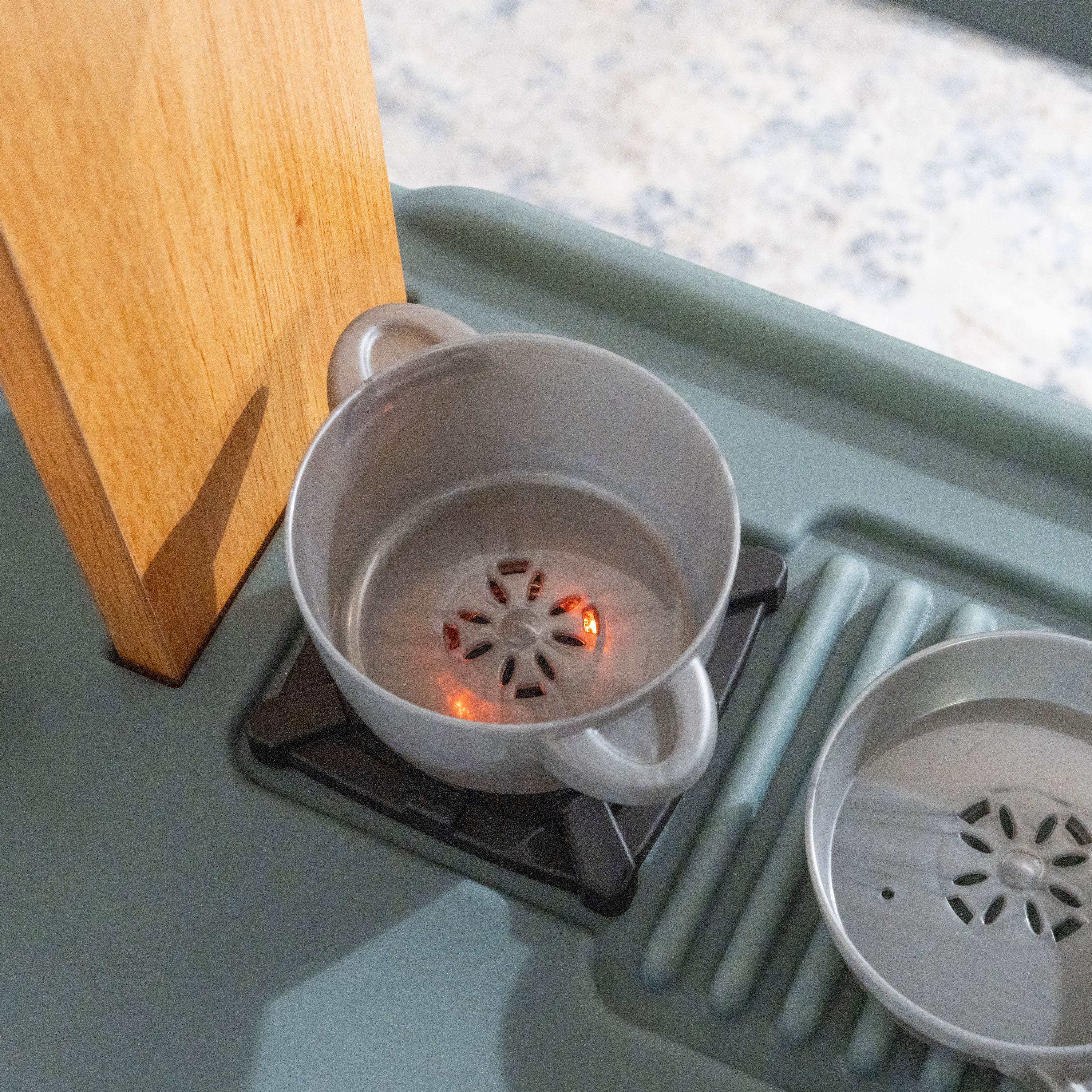 Step2 Harmony Play Kitchen