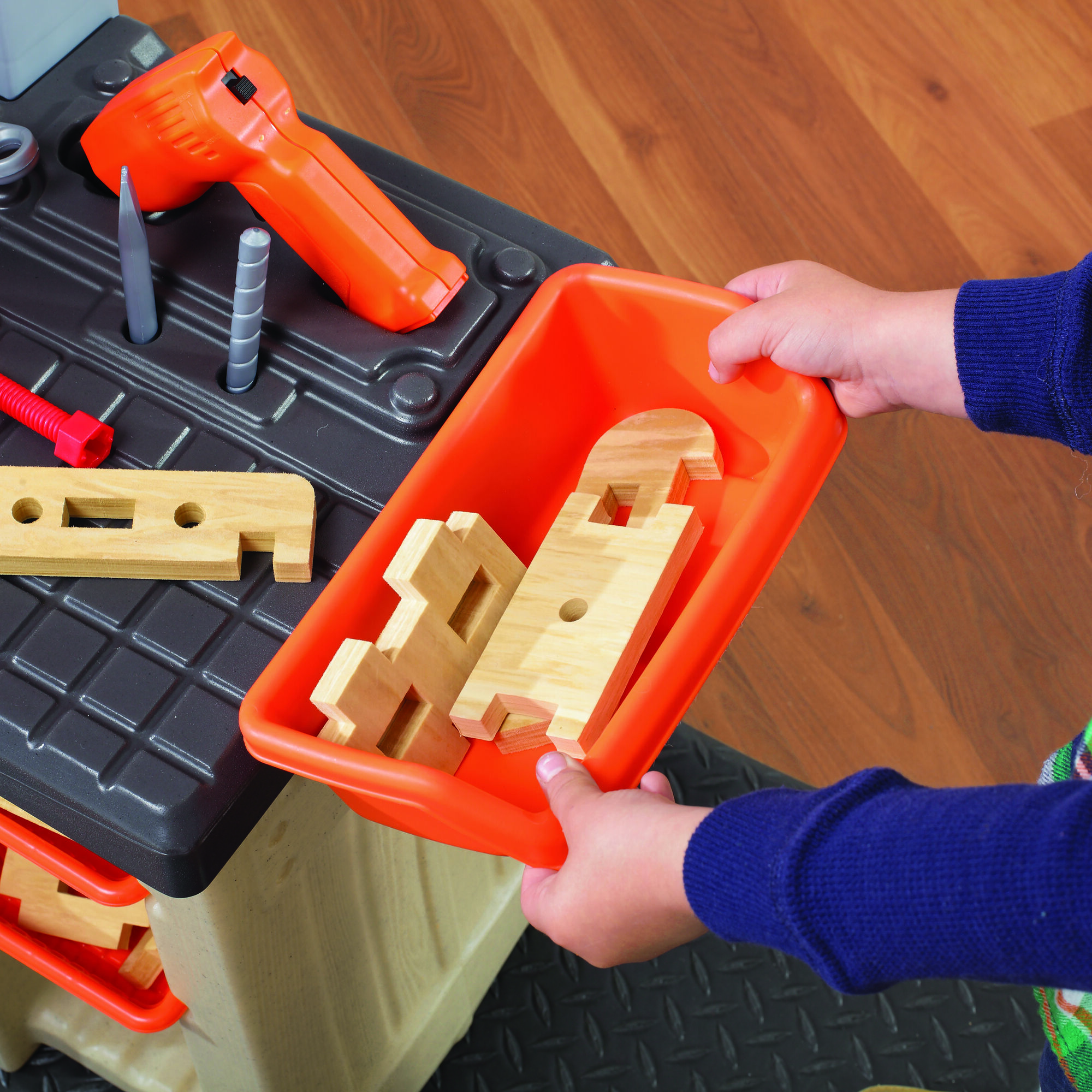 Step2 Handyman Workbench Oranje