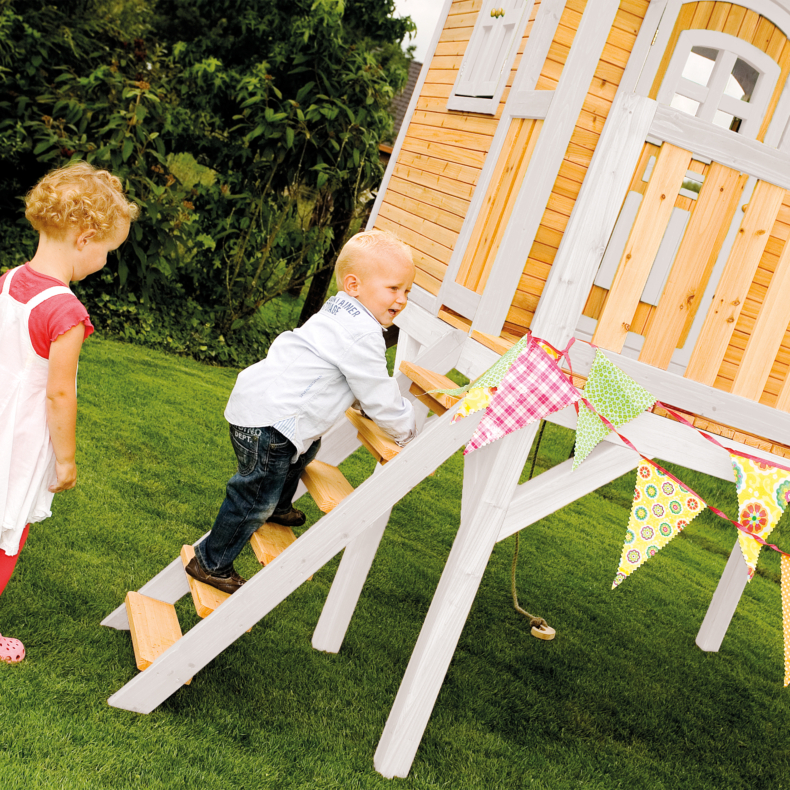 AXI Sophie Playhouse Brown/white - Lime green Slide 