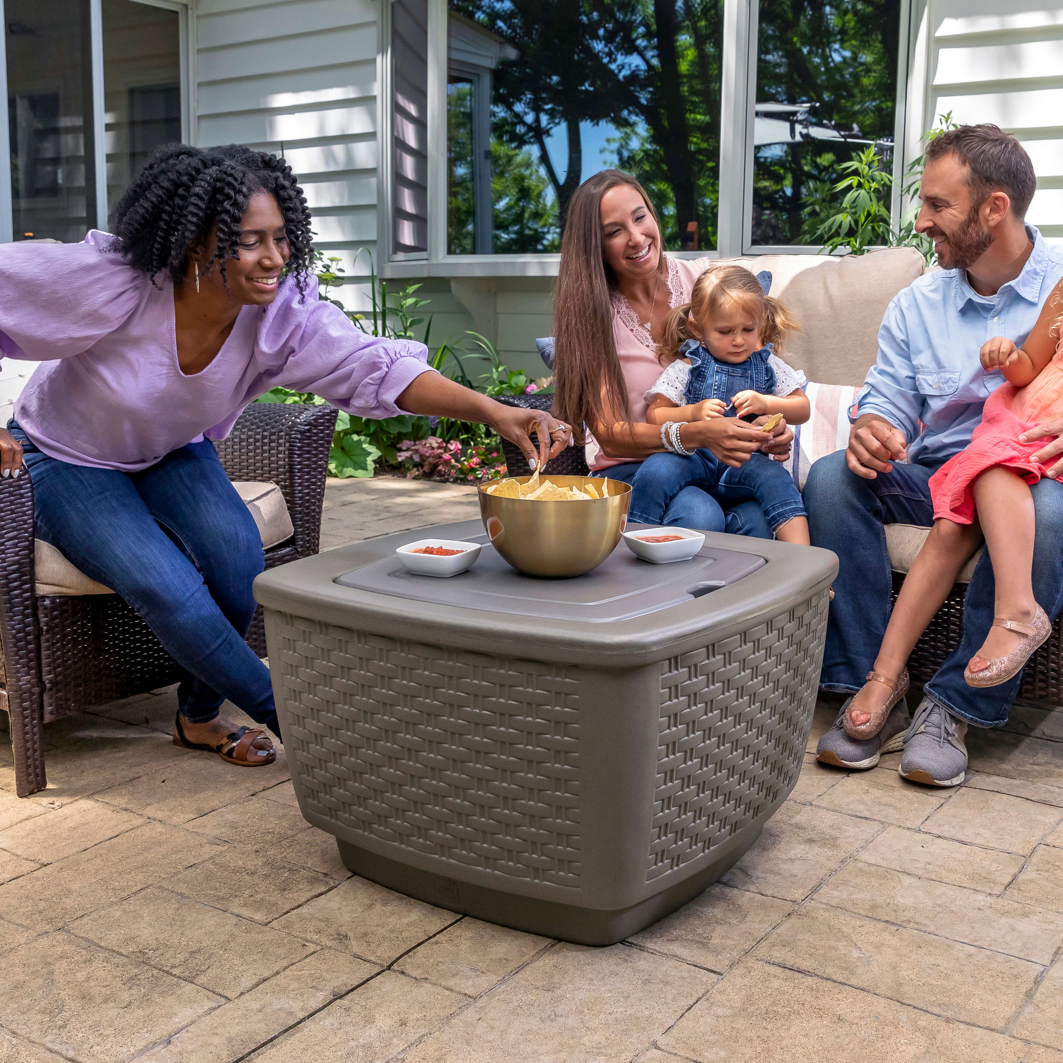 Step2 Just Chilling Patio Table & Ice Bin-0733538518395 Step2 Just Chilling Patio Table & Ice Bin
