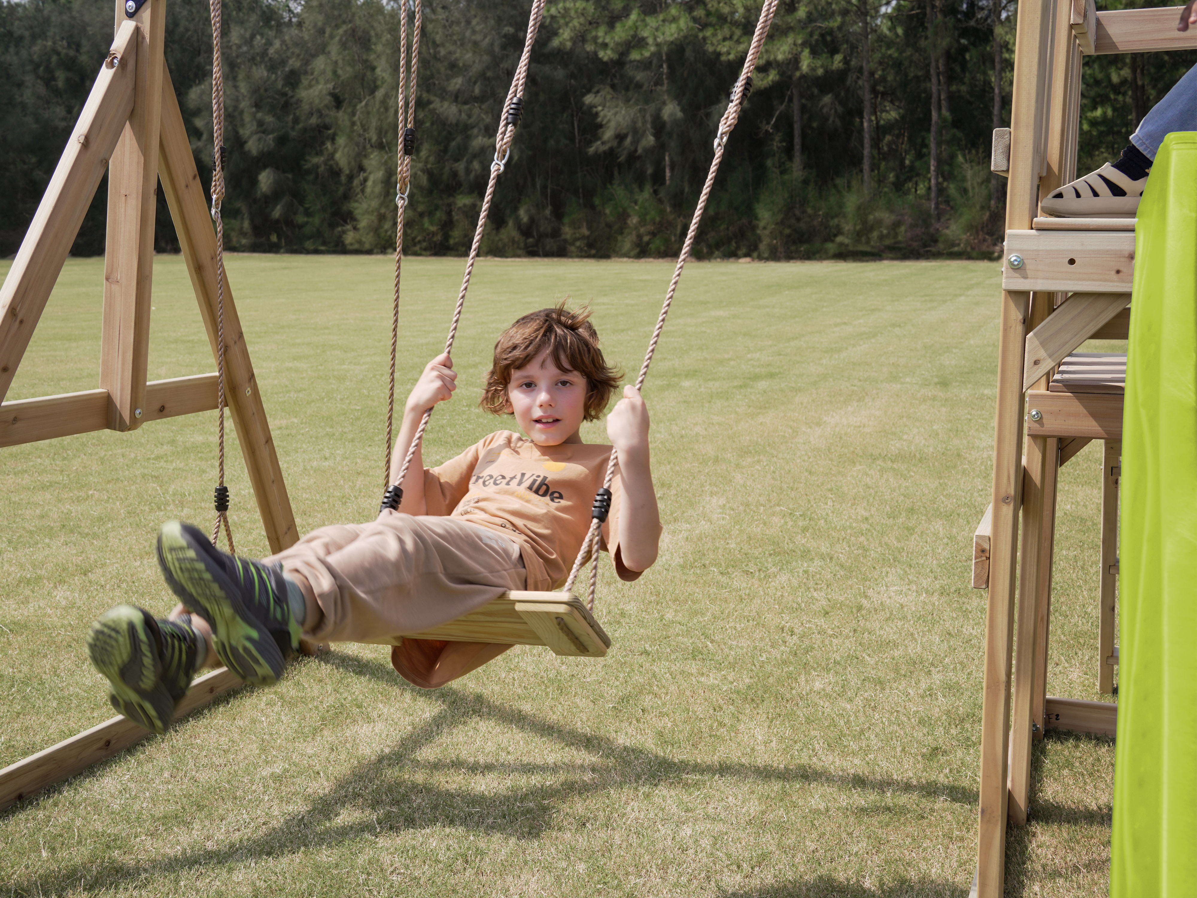 AXI Mette Playground with Double Swing Brown - Lime Green Slide 