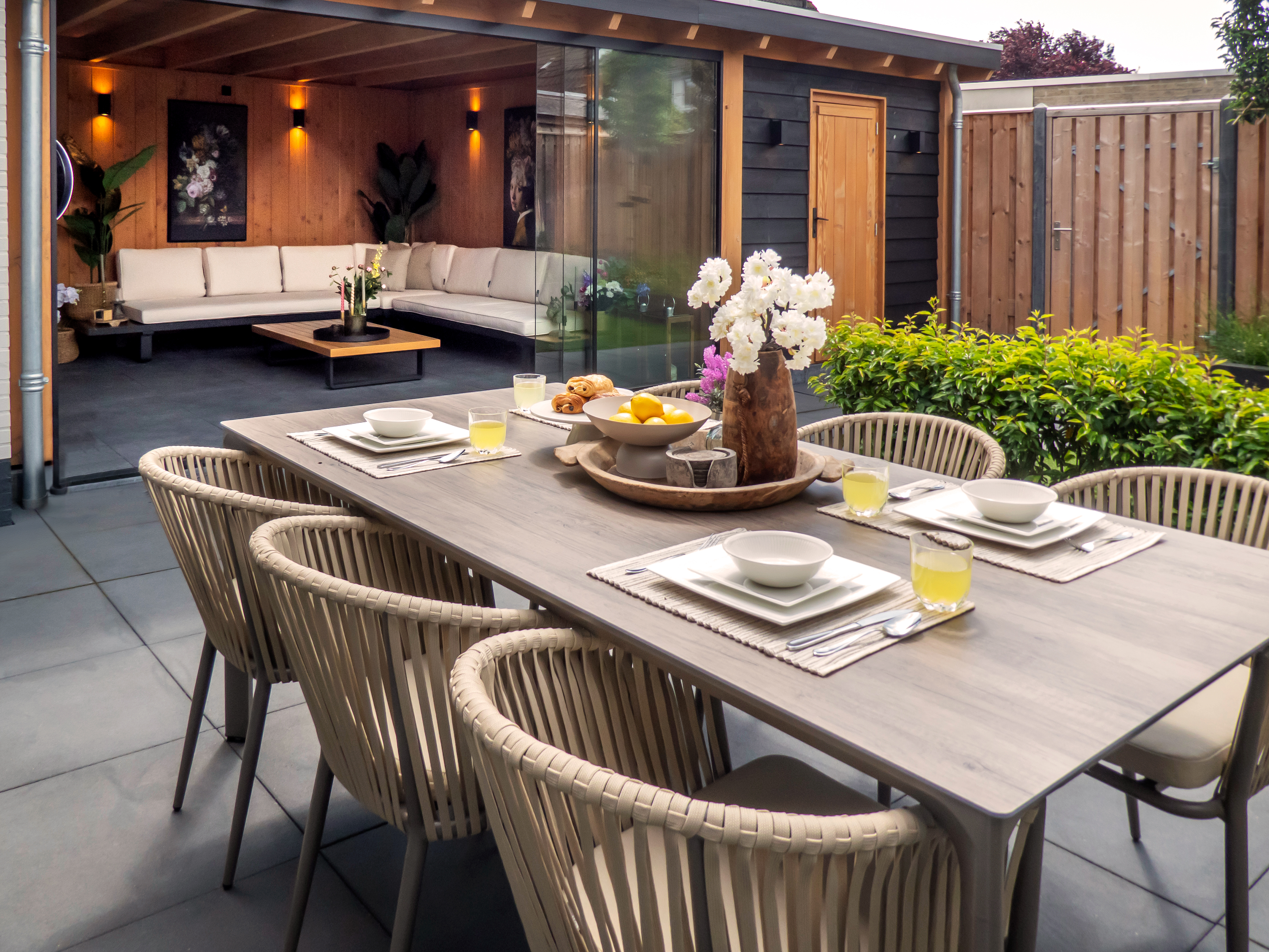 AXI Resi Tuinset met 6 stoelen Taupe met Hout-look PSPC-8720365062643 AXI Resi Tuinset met 6 stoelen Taupe met Hout-look PSPC