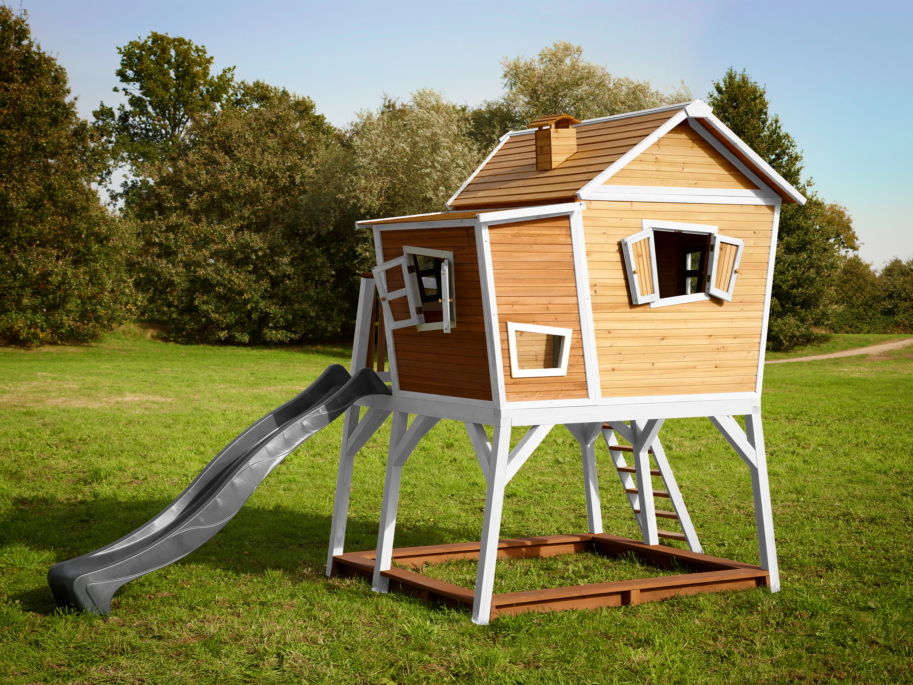 AXI Max Playhouse Brown/White - Grey Slide