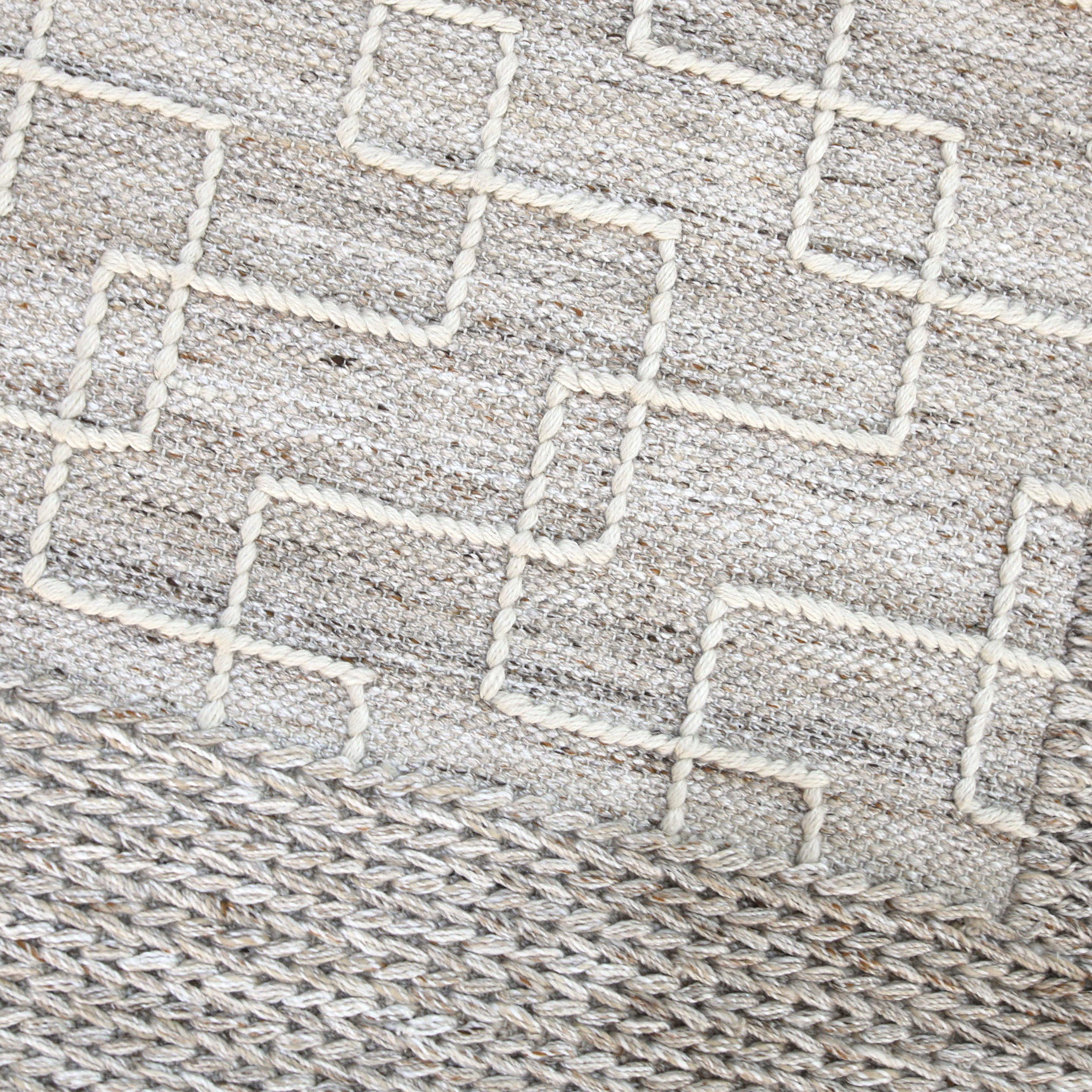 AXI Maui Outdoor Rug – 160 x 230 cm – Beige