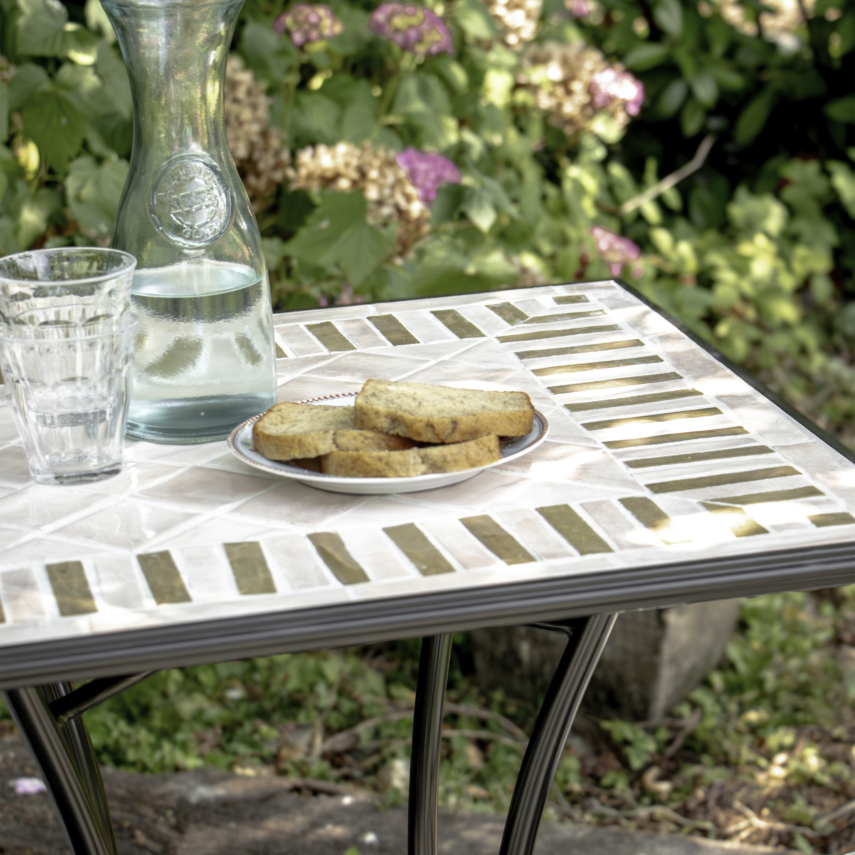 AXI Camilla Bistro Set Mosaic - Tuscan Style