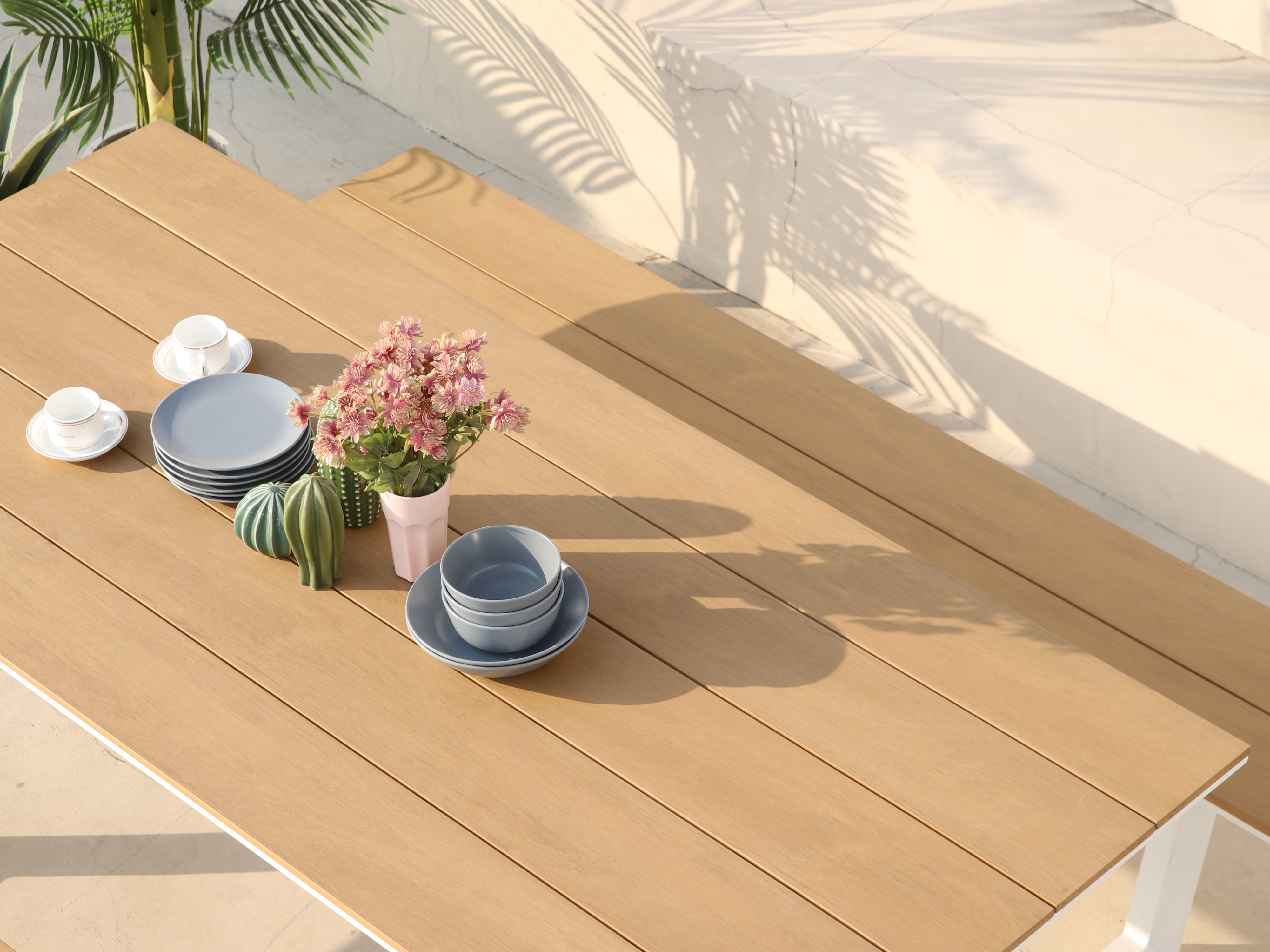 AXI Nori Picnic Table with 2 Benches White with Teak-look Polywood