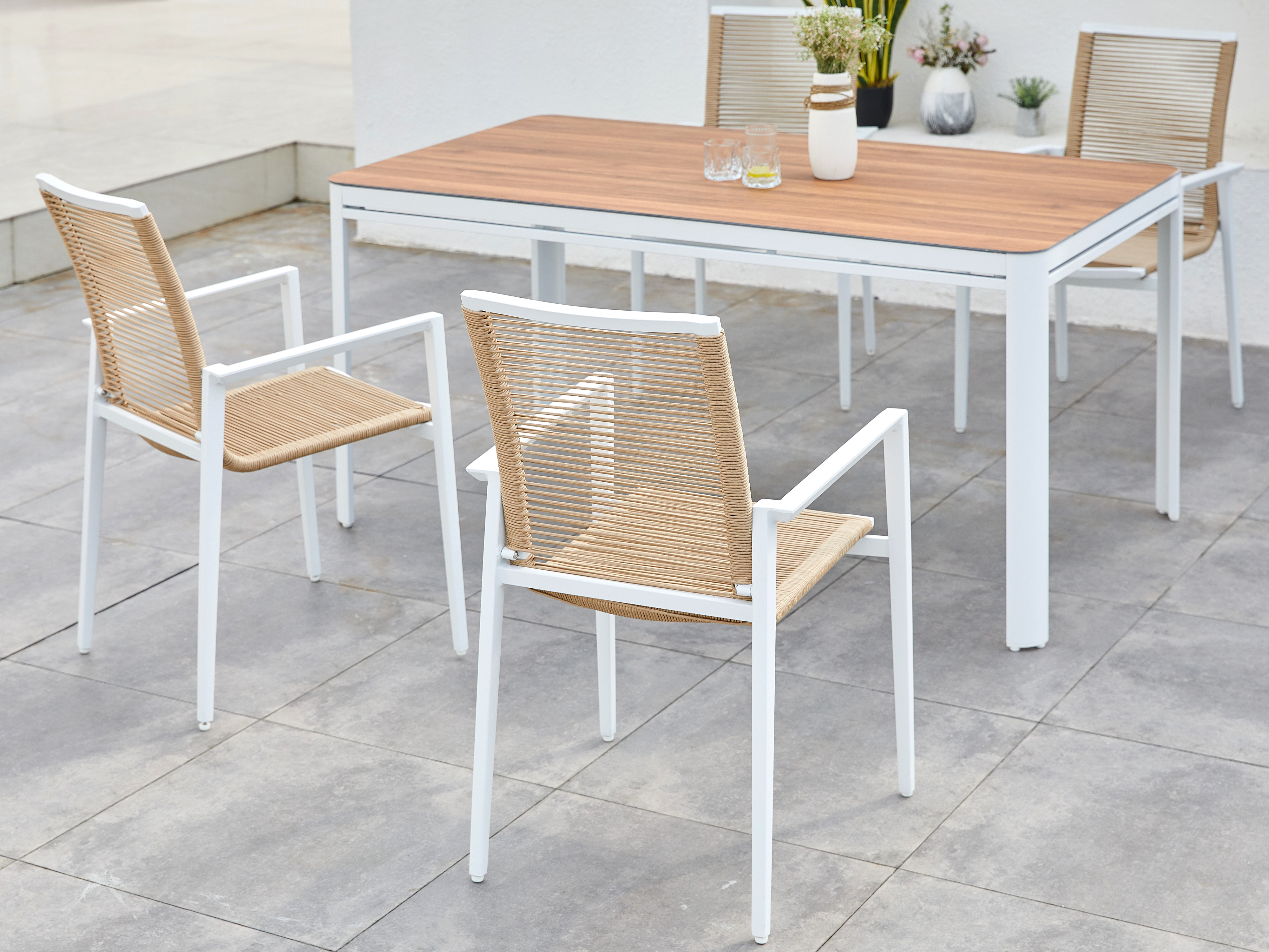 AXI Zora Garden Set with 4 Chairs White with Wood-Look PSPC-8720365062728 AXI Zora Garden Set with 4 Chairs White with Wood-Look PSPC