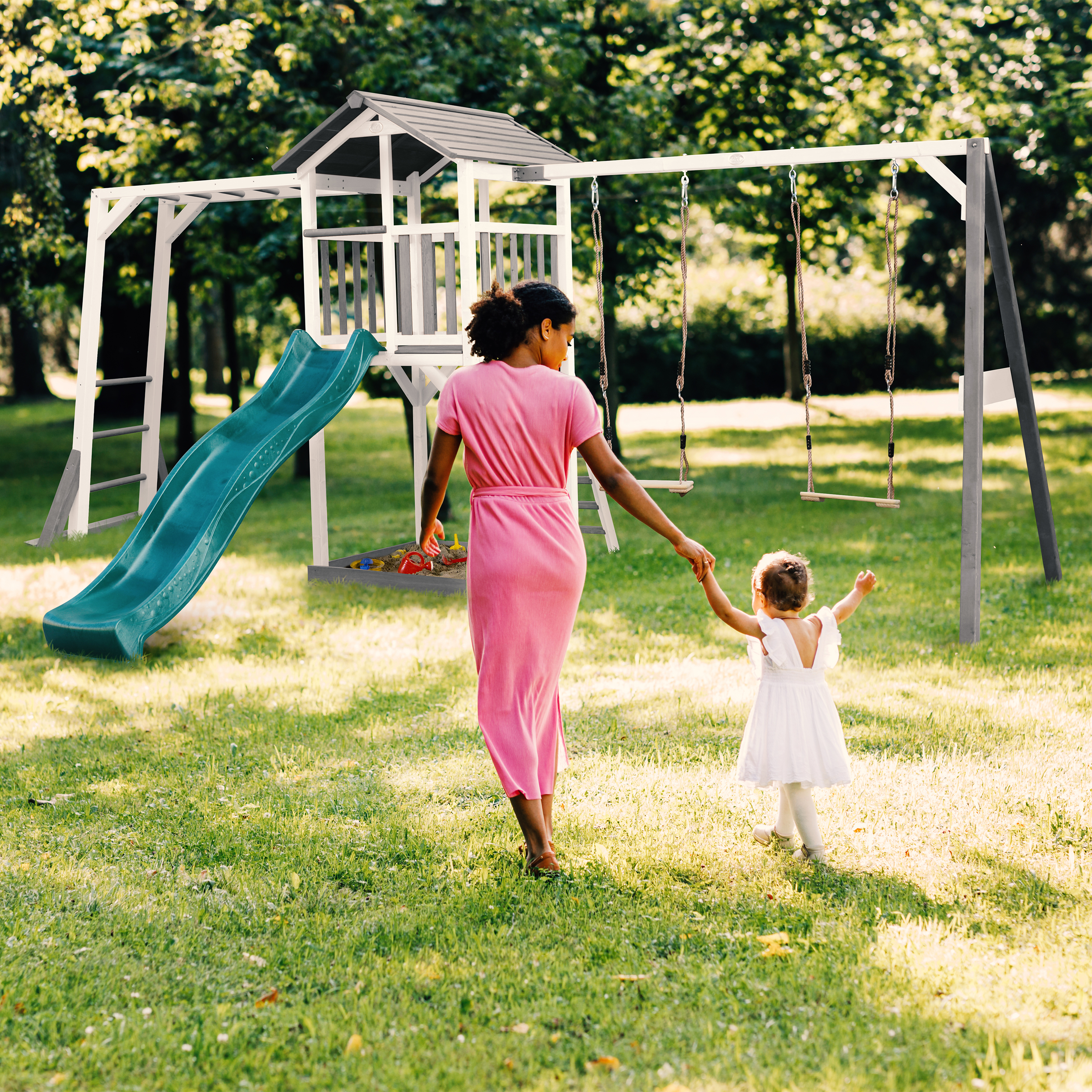 AXI Beach Tower with Climbing Frame and Double Swing Set Grey/White - Green Slide