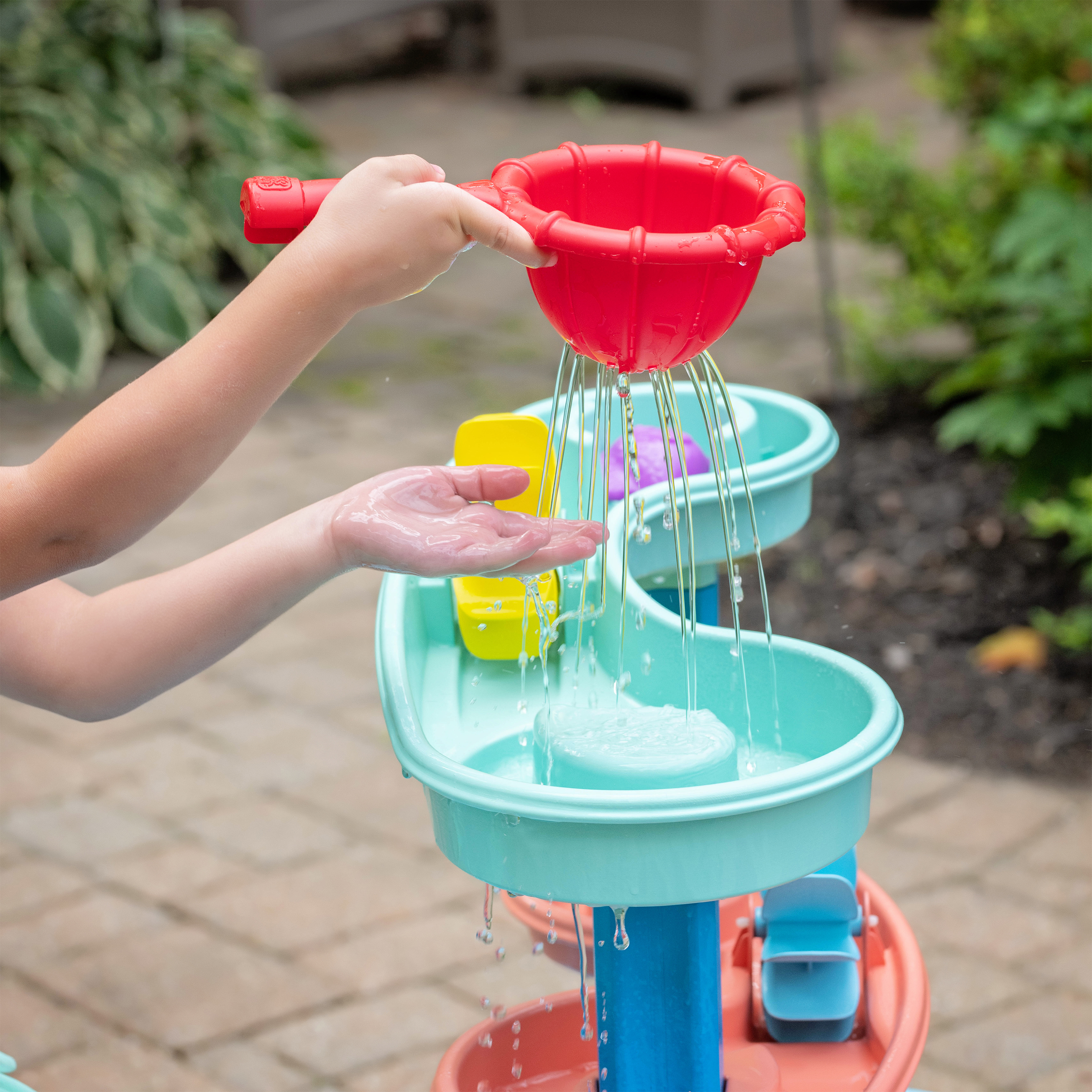 Step2 Double Spin & Showers Water Table