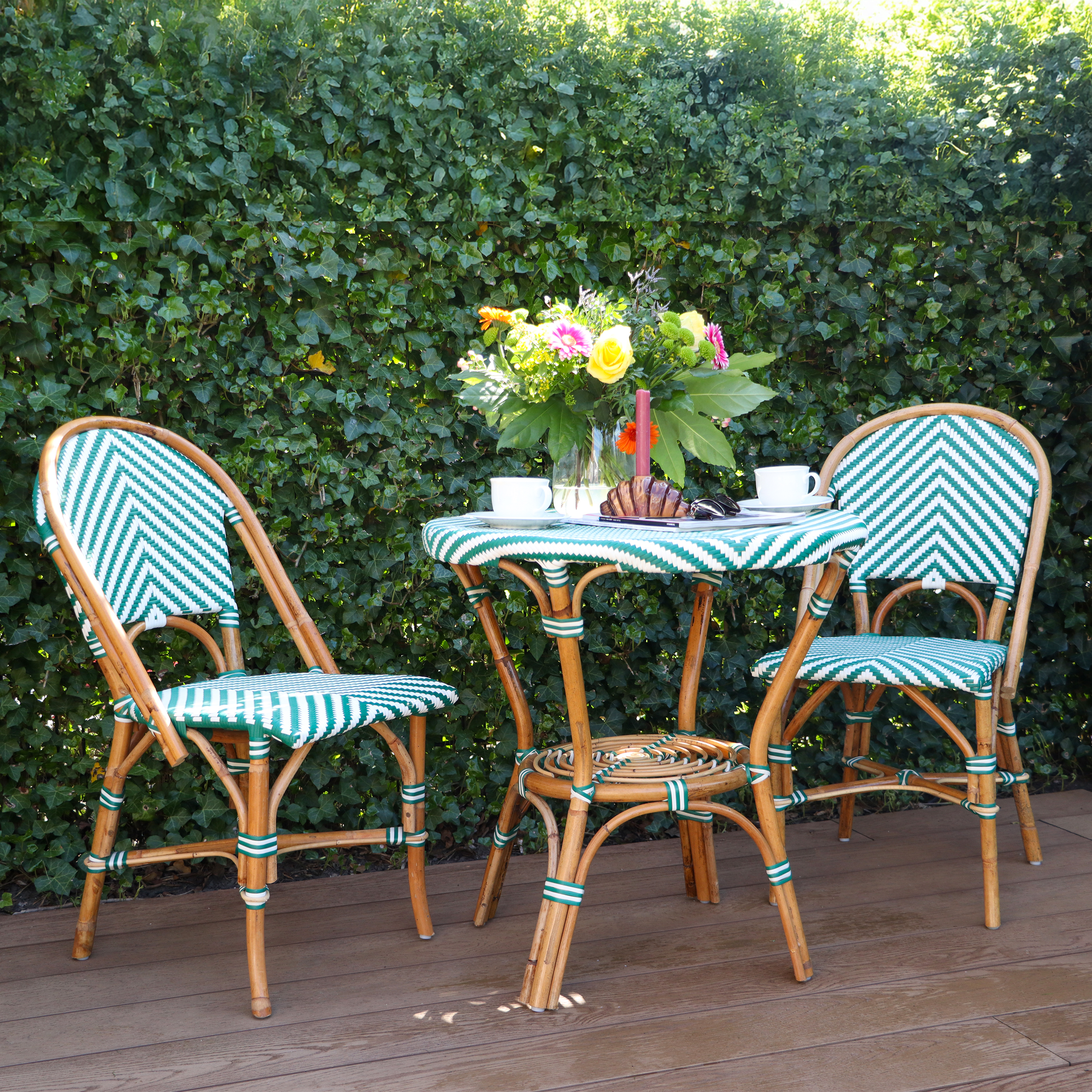 AXI Jacqueline Rattan Bistro Set Green/White-8720365066115 AXI Jacqueline Rattan Bistro Set Green/White