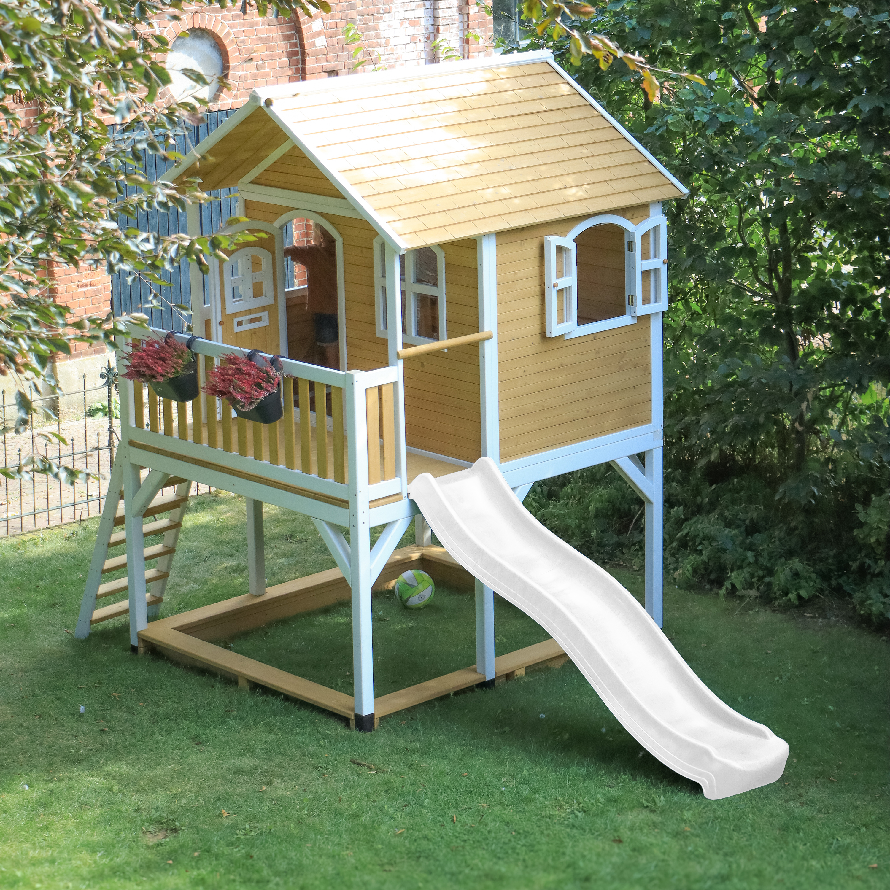 AXI Marc Playhouse Brown/White - White Slide