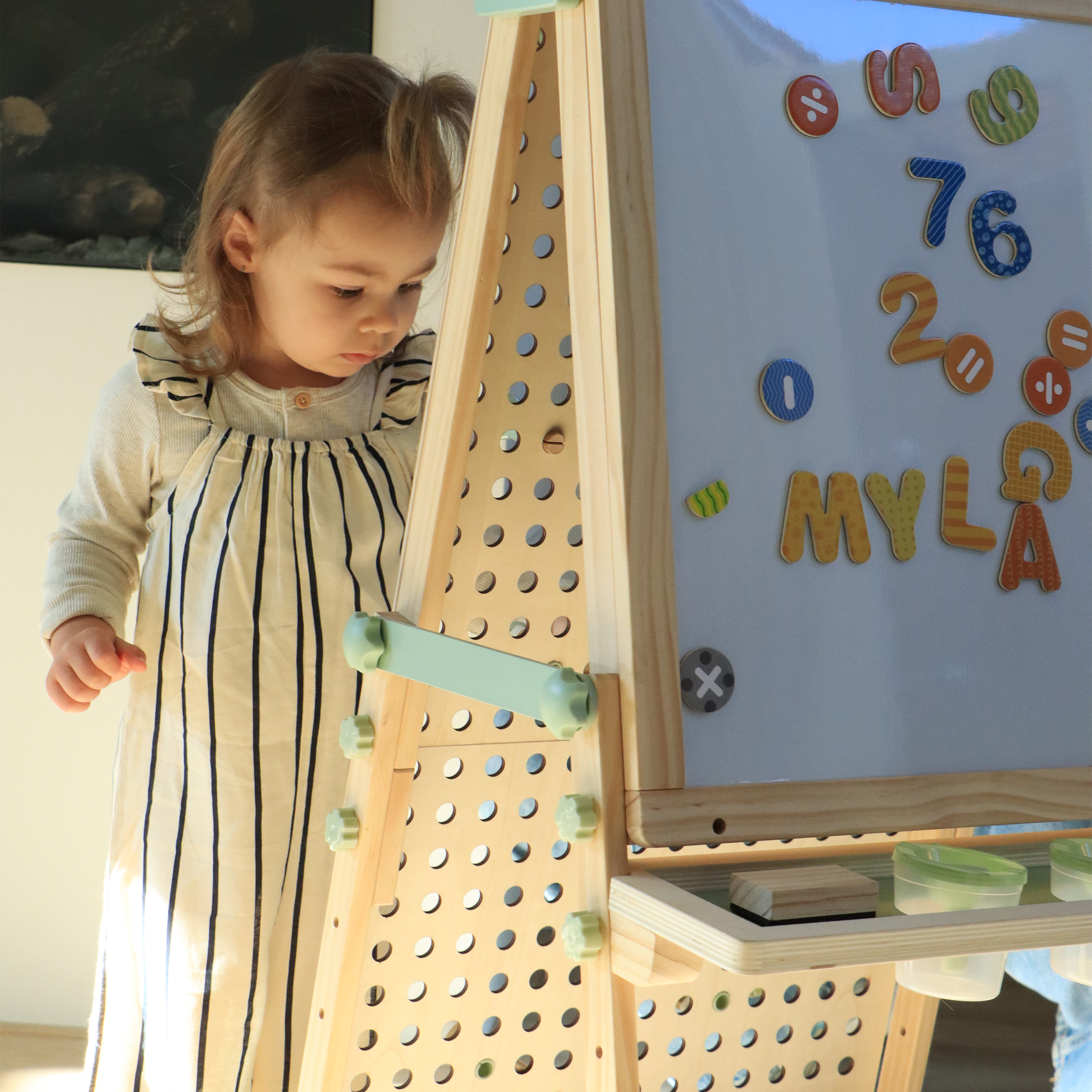 Sunny Mika Activity Easel with Pegboard - Natural Brown