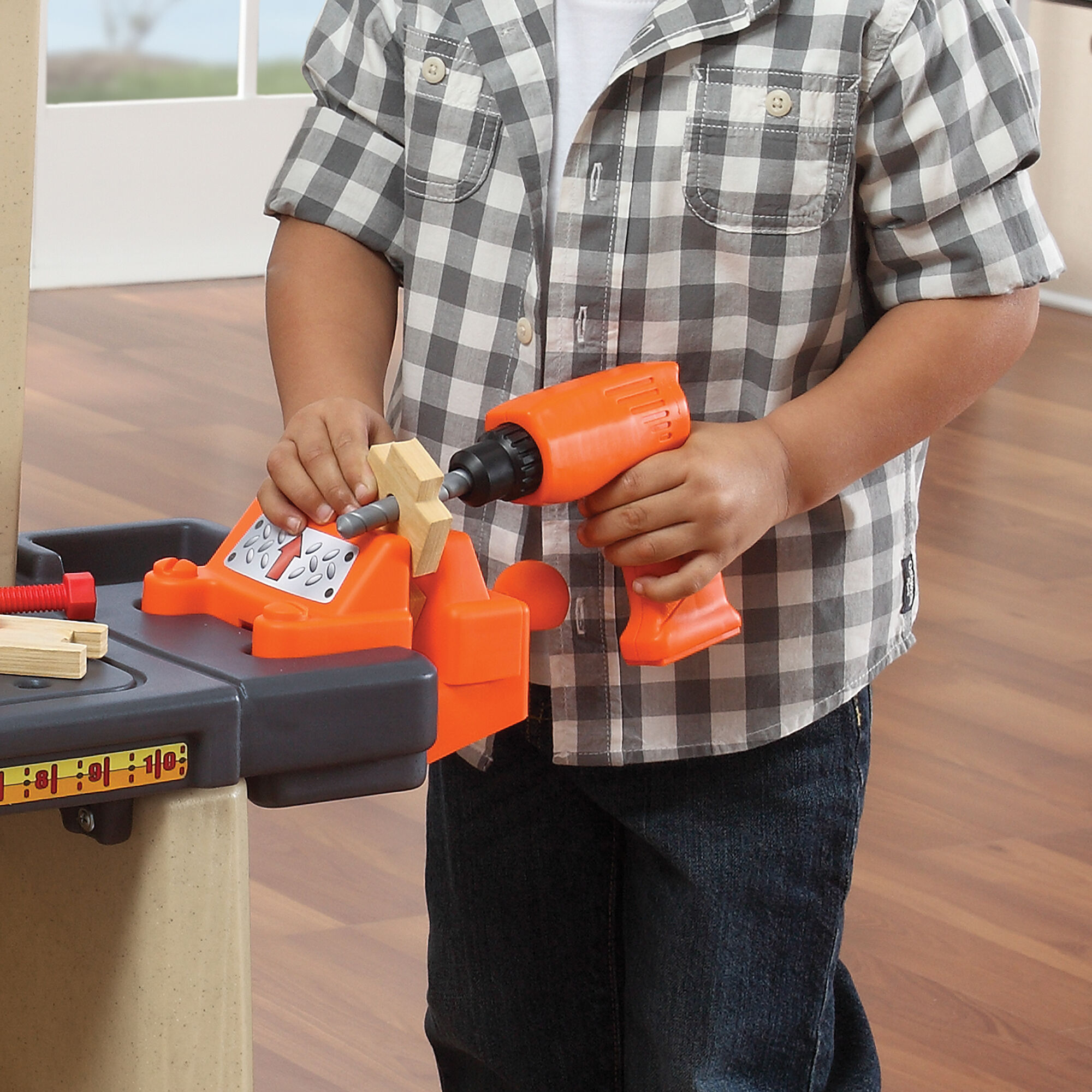 Step2 Handy Helpers Workbench