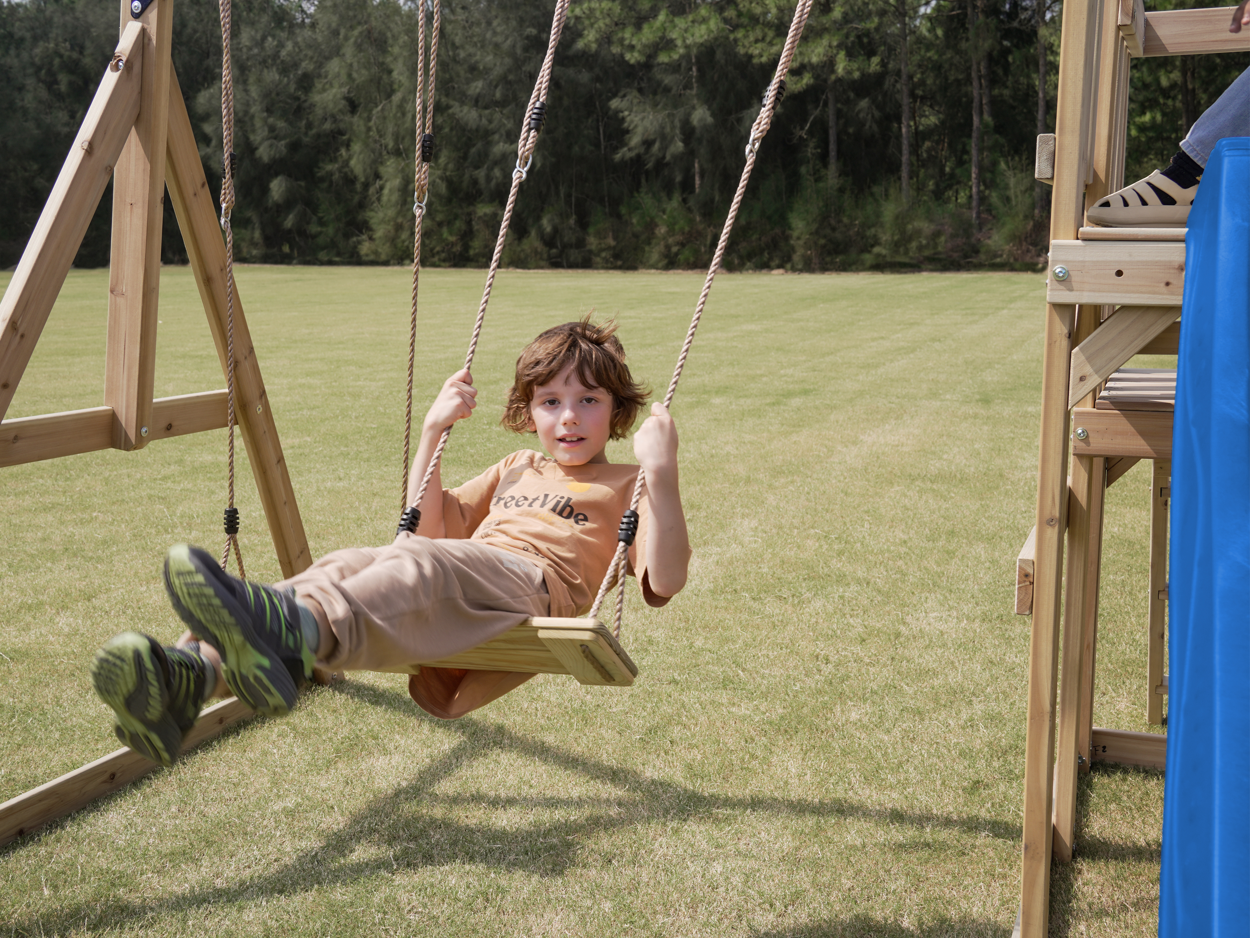 AXI Mette Climbing Frame with Double Swing Set and Picnic Table - Pastel Blue Slide
