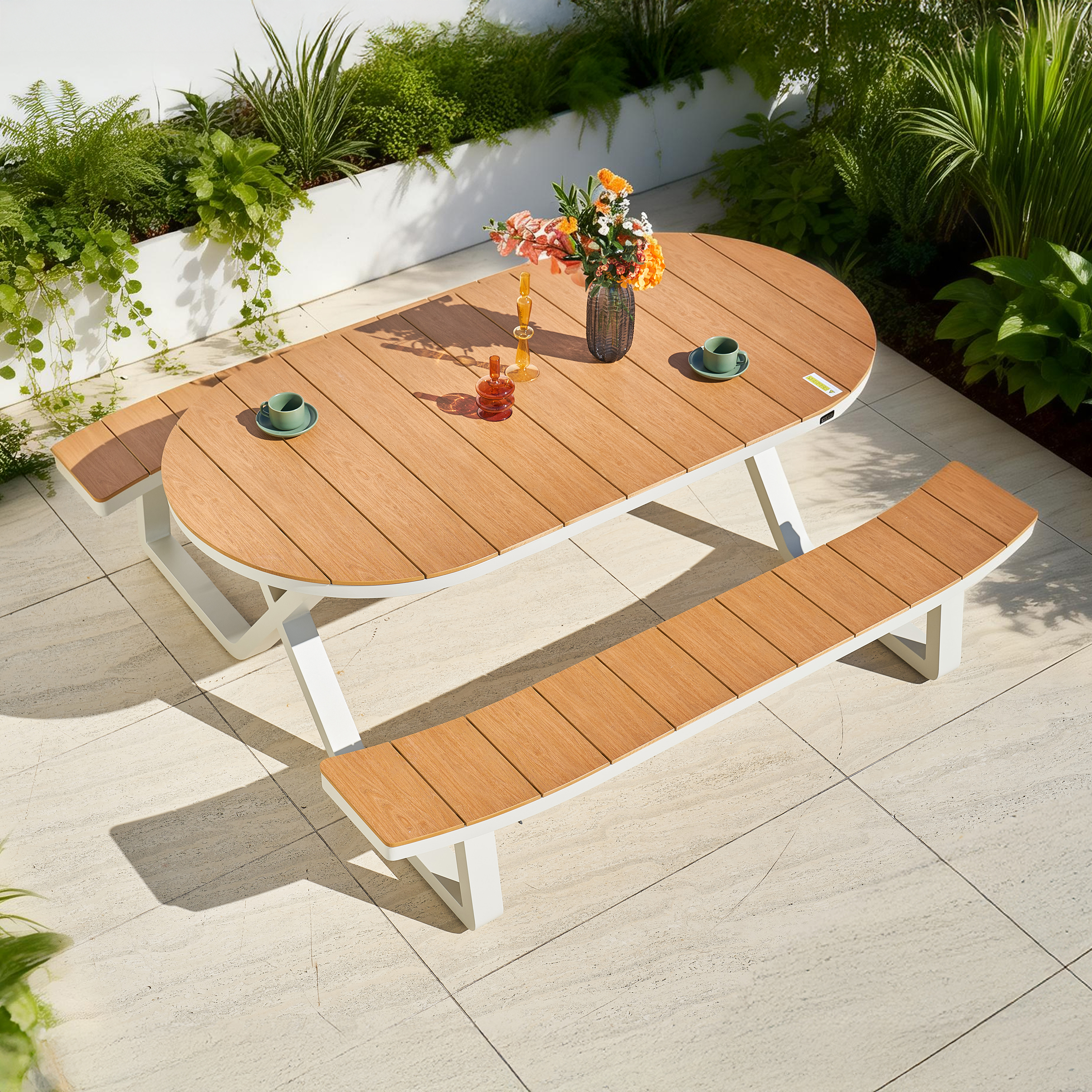 AXI Jax Picnic Table with 2 benches Oval – Sandy Beige/Teak-look Polywood