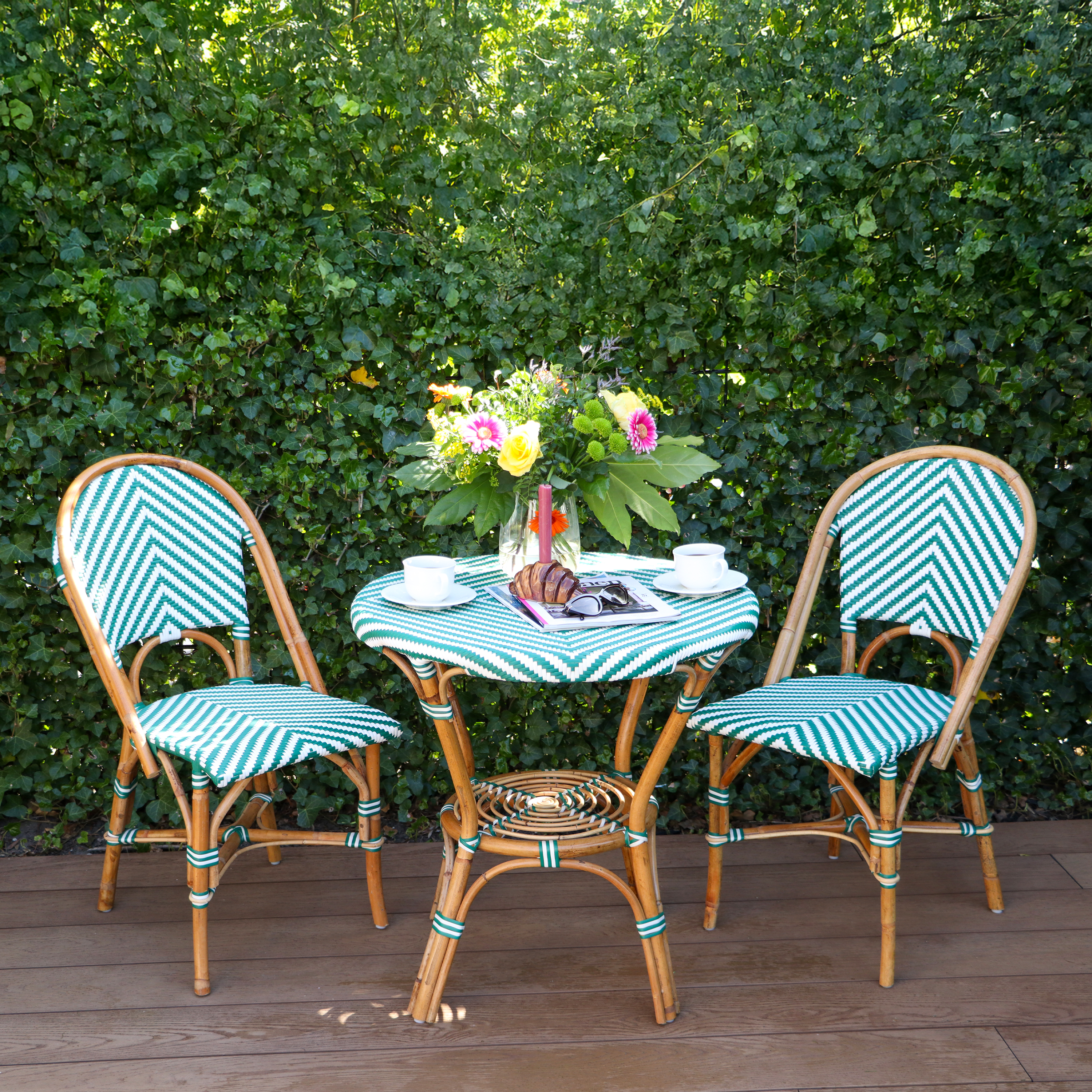 AXI Jacqueline Rattan Bistro Set Green/White-8720365066115 AXI Jacqueline Rattan Bistro Set Green/White