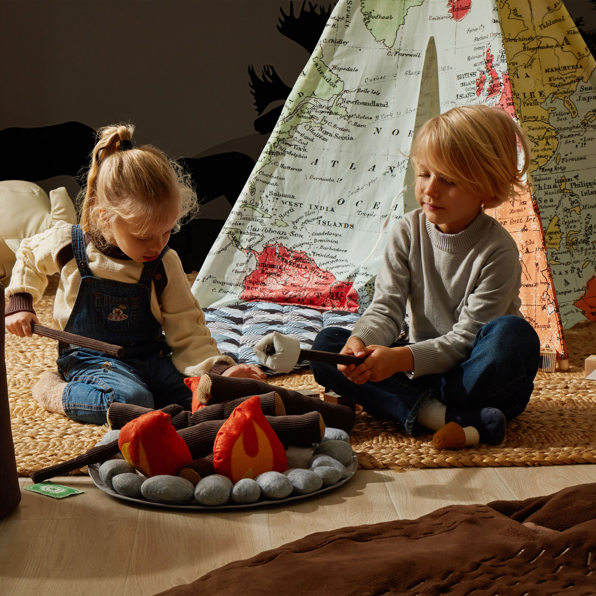 Sunny Wereldkaart Tipi Tent Multikleur-8717973935247 Sunny Wereldkaart Tipi Tent Multikleur
