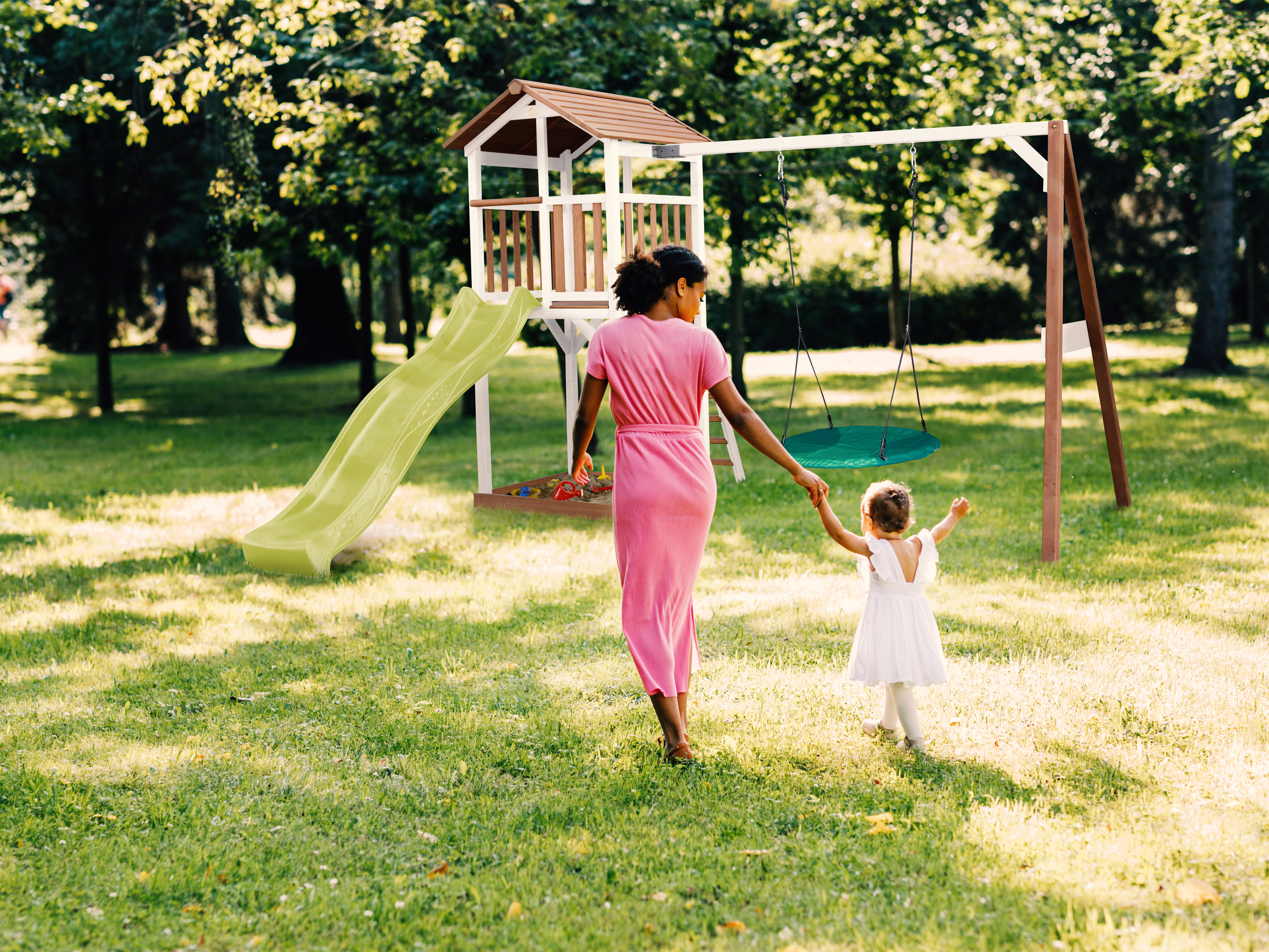 AXI Beach Tower with Summer Nest Swing Set Brown/White - Lime Green Slide