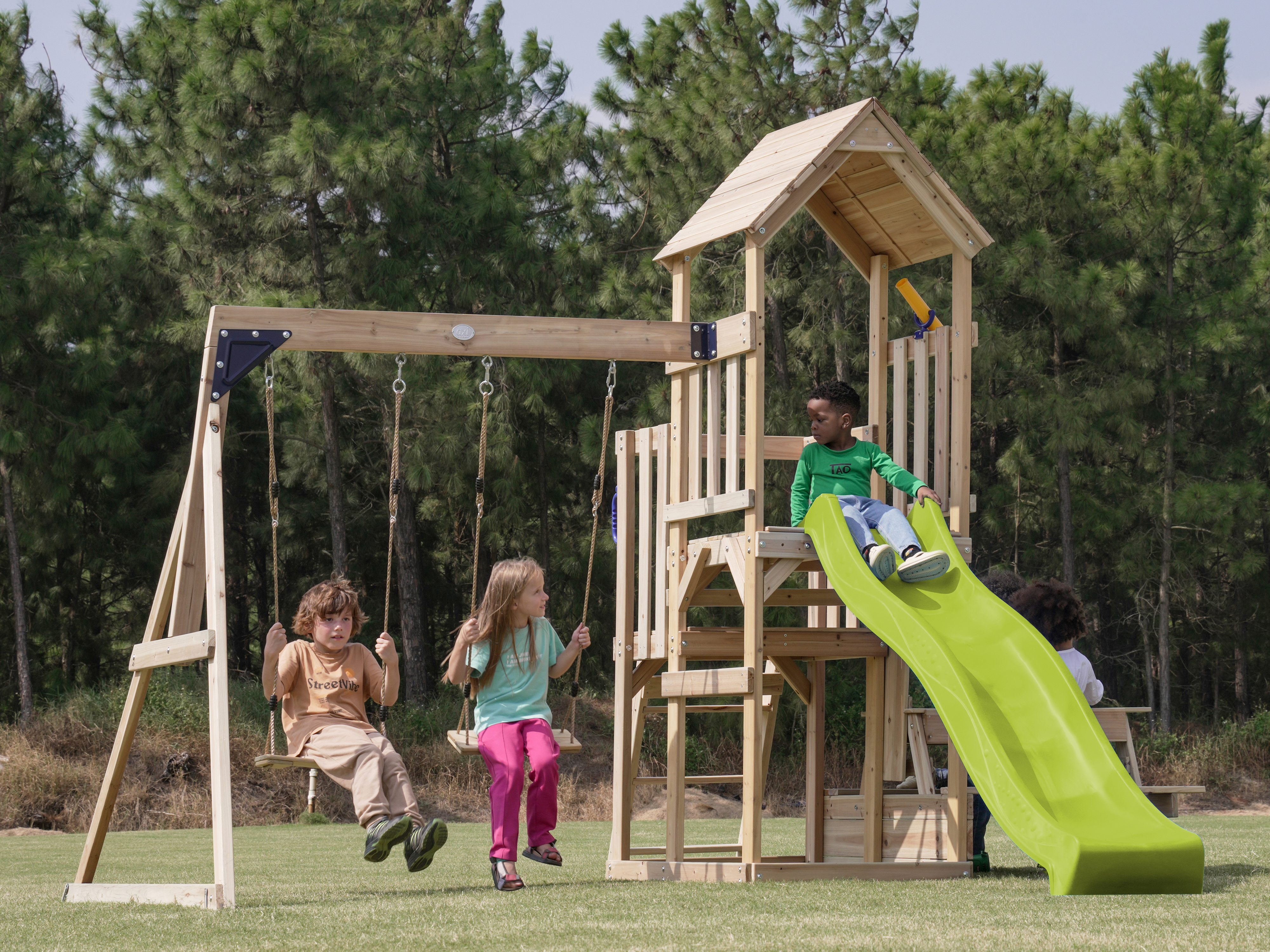AXI Mette Playground with Double Swing Brown - Lime Green Slide 