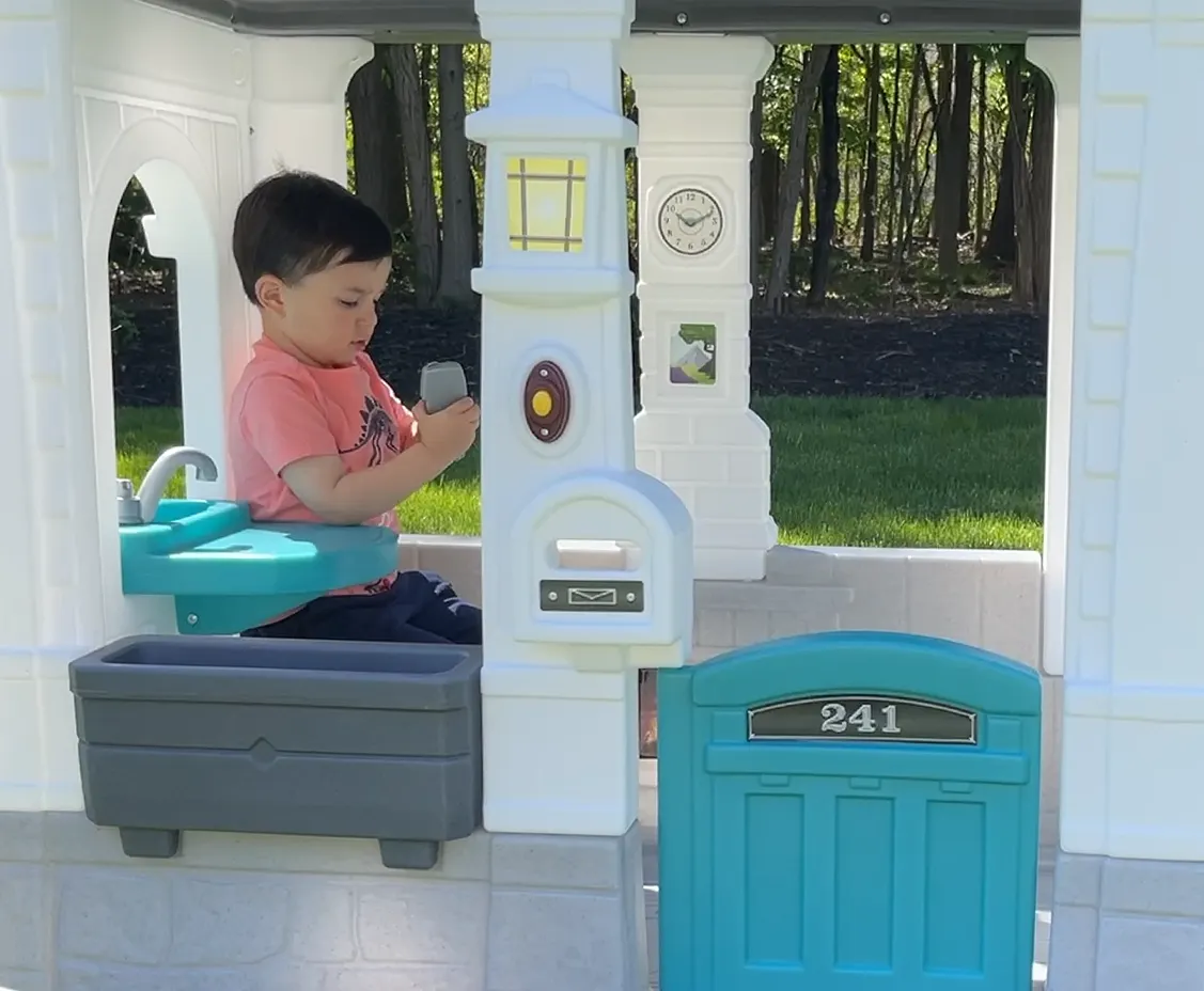 Step2 Neat & Tidy Cottage Homestyle Edition Step2 Neat & Tidy Cottage Homestyle Edition