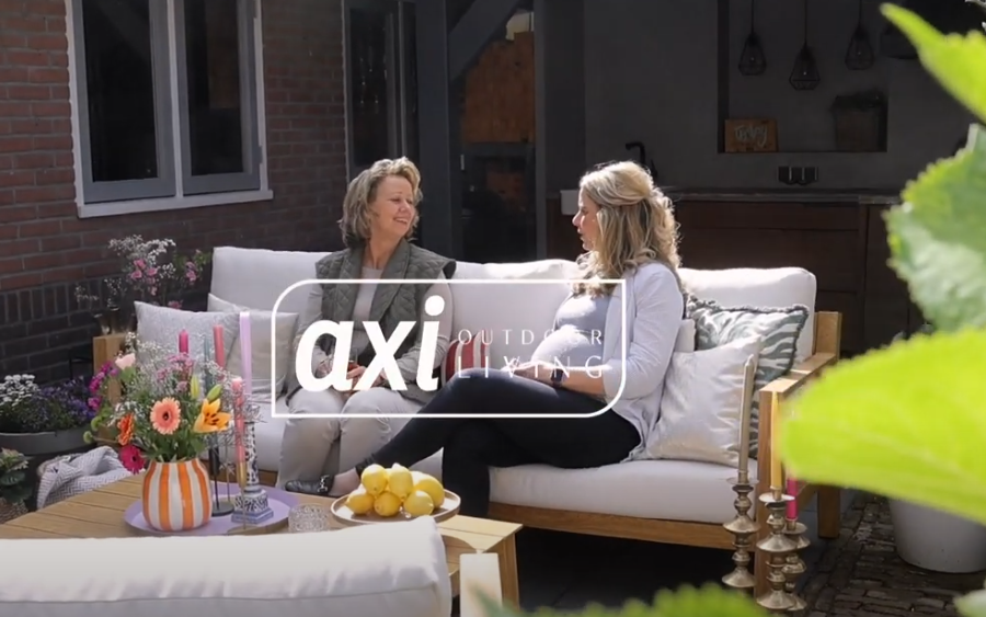 AXI Orla 4-delat Loungeset med bänk, bord och 2 stolar - Woodlook/Beige AXI Orla 4-delat Loungeset med bänk, bord och 2 stolar - Woodlook/Beige