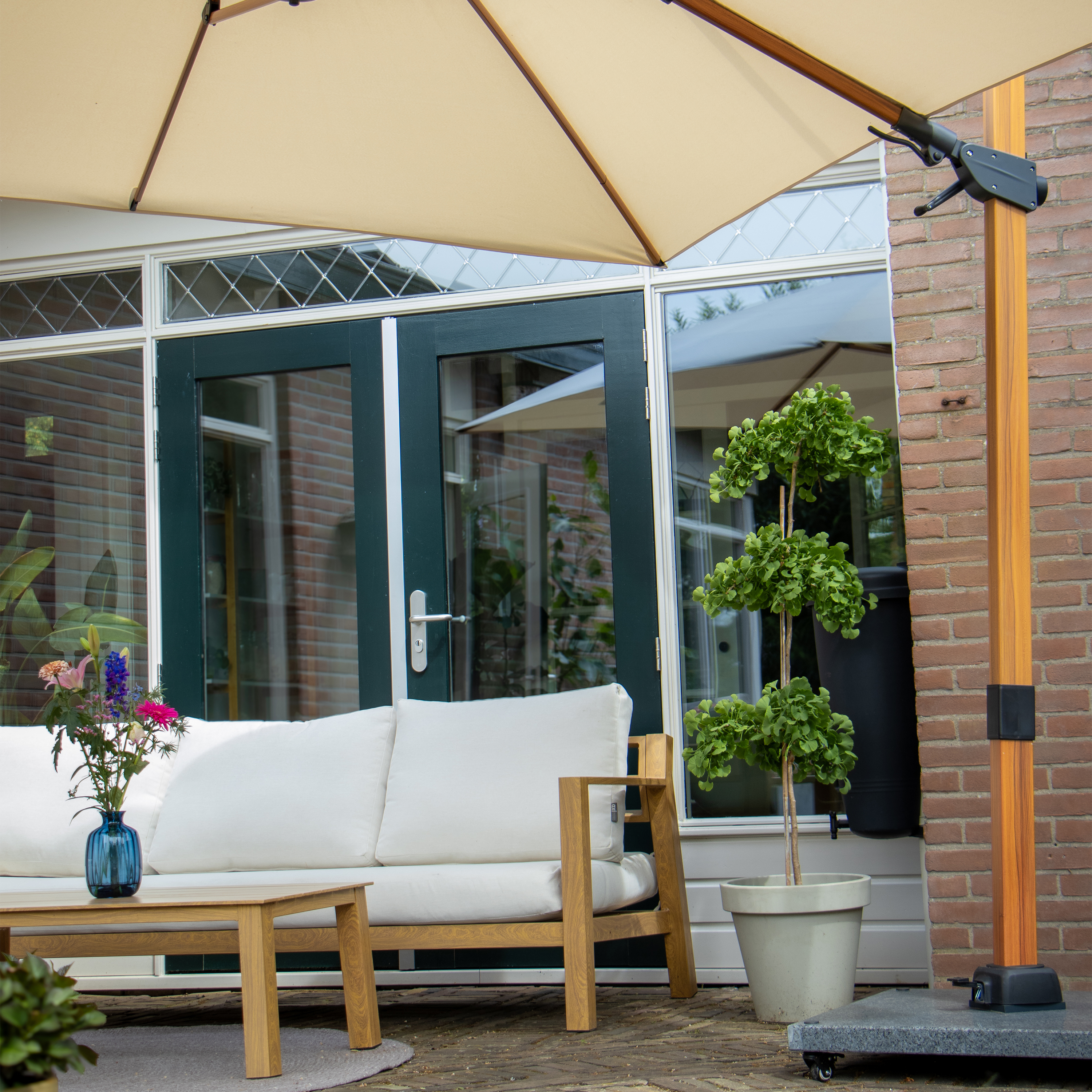 AXI Apollo Premium Zweefparasol 300x300cm Houtlook/beige