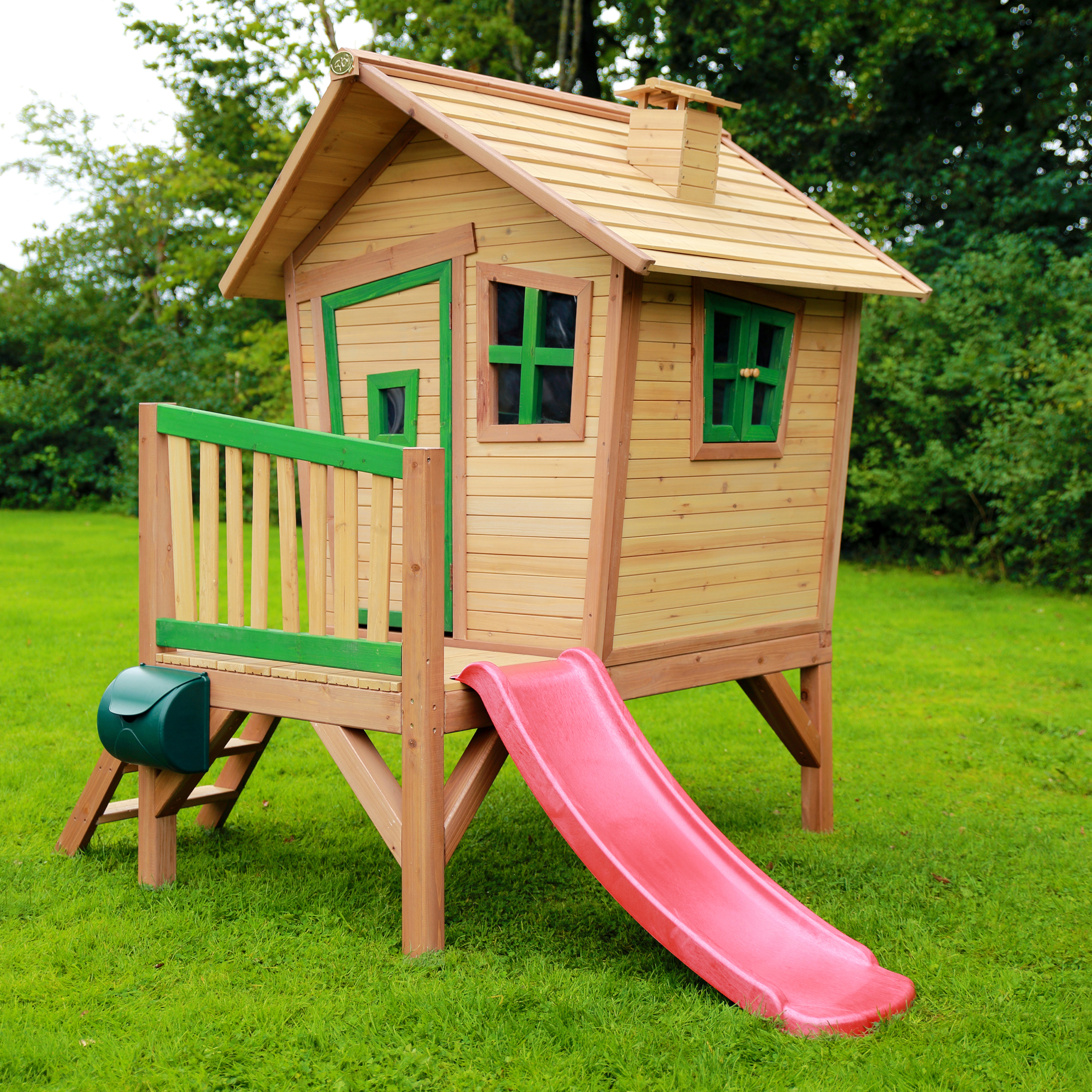 AXI Robin Playhouse Brown/Green - Red Slide