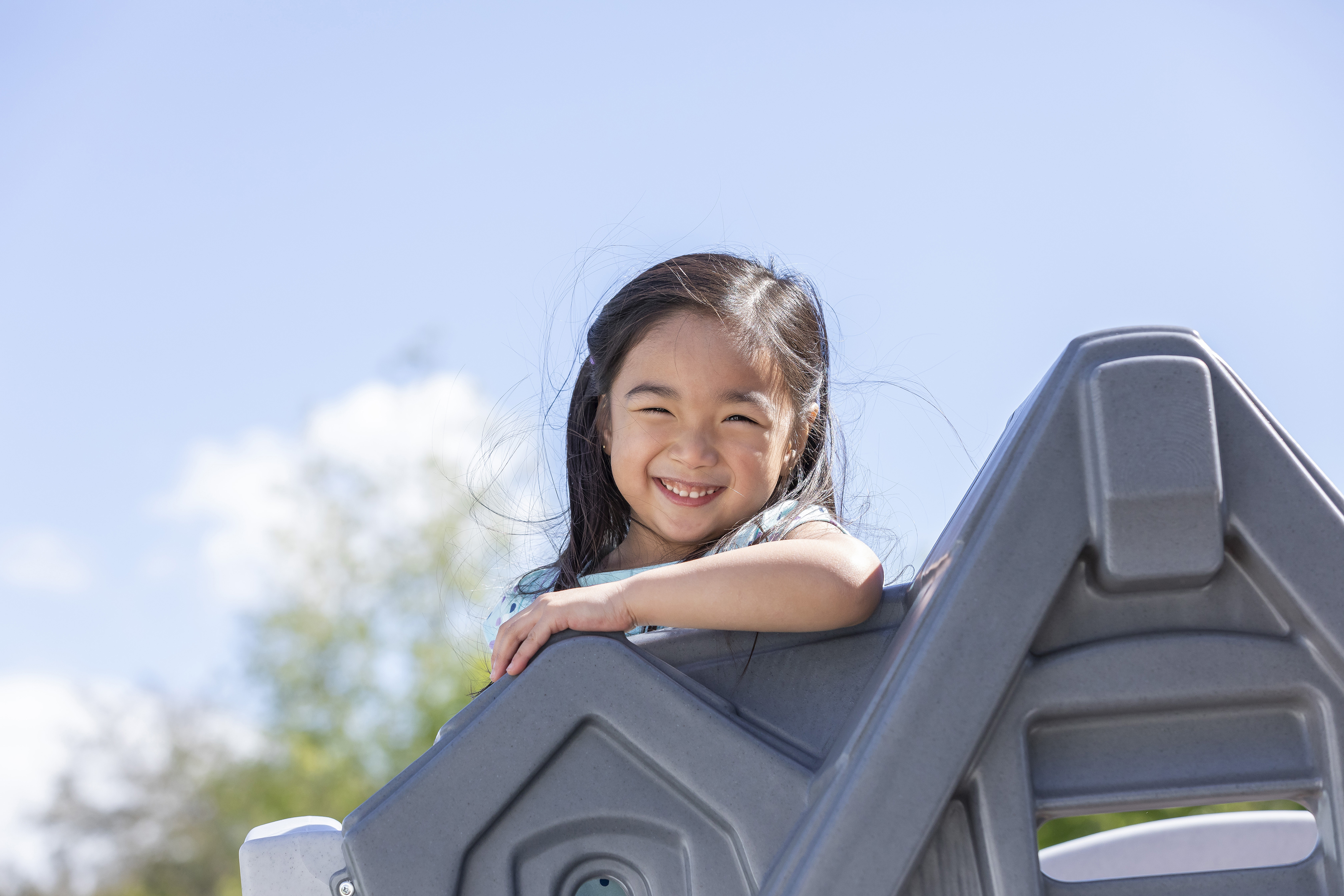 Step2 Enchanting Adventures 2-story Playhouse & Slide