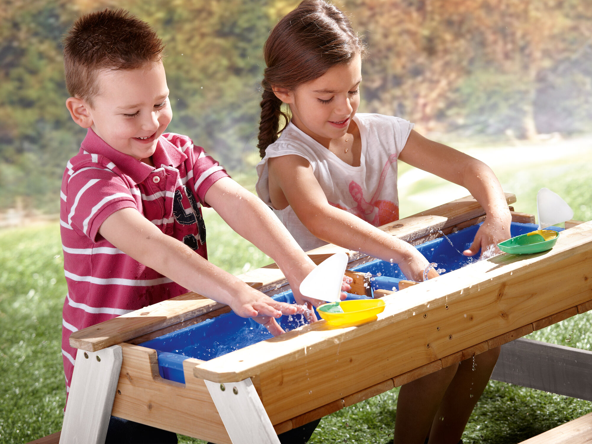 AXI Nick Zand & Water Picknicktafel Bruin/wit - Parasol Blauw/wit