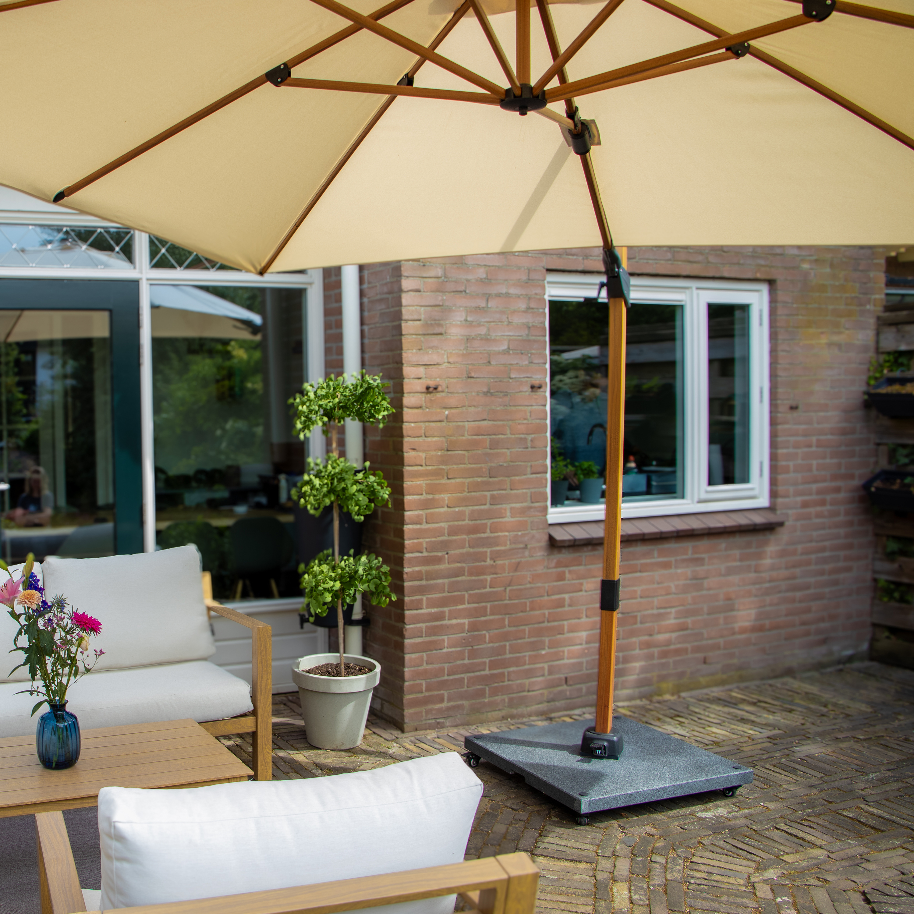 AXI Apollo Premium Zweefparasol 300x300cm Houtlook/beige