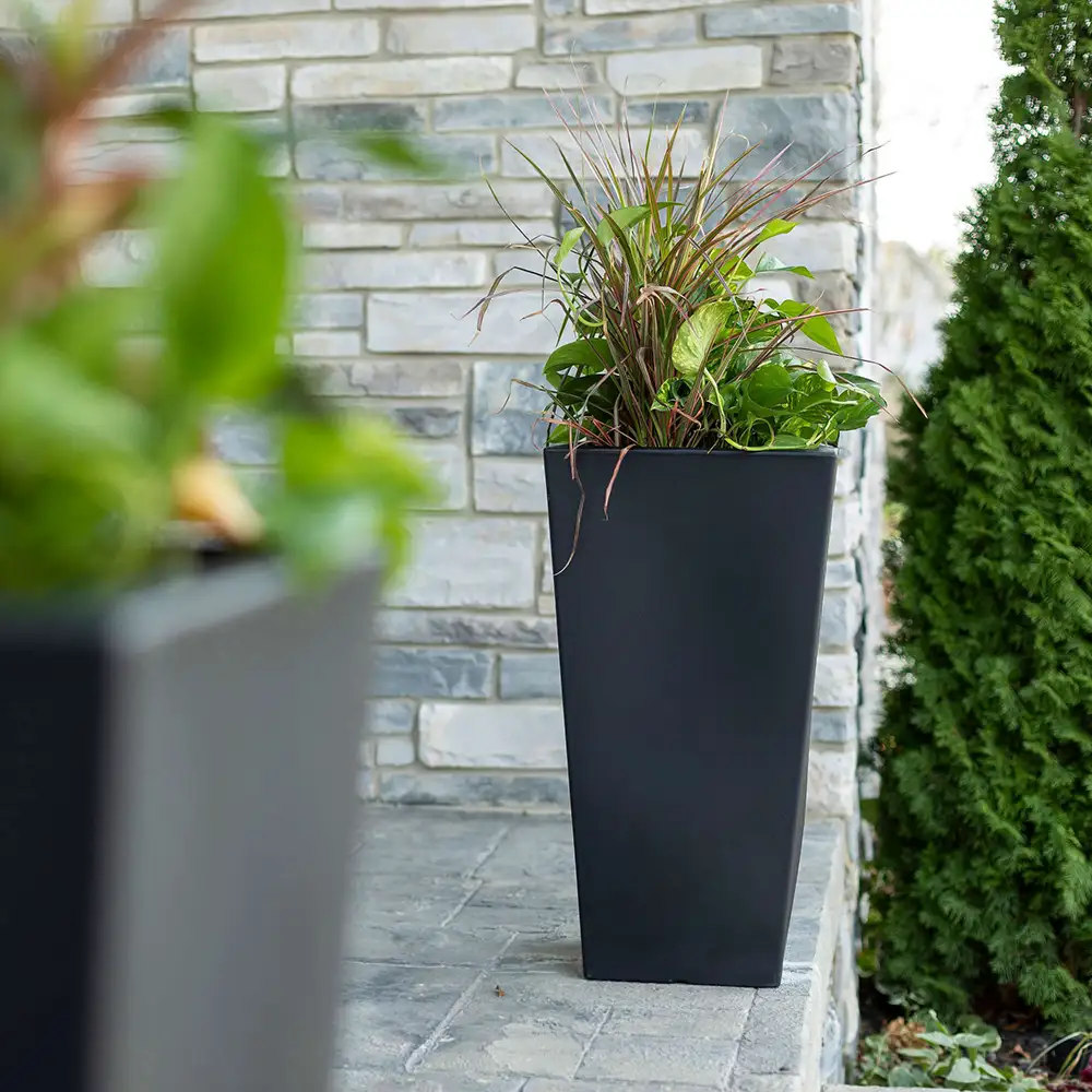 Step2 Tremont Vierkant Bloempot Groot - Onyx Black