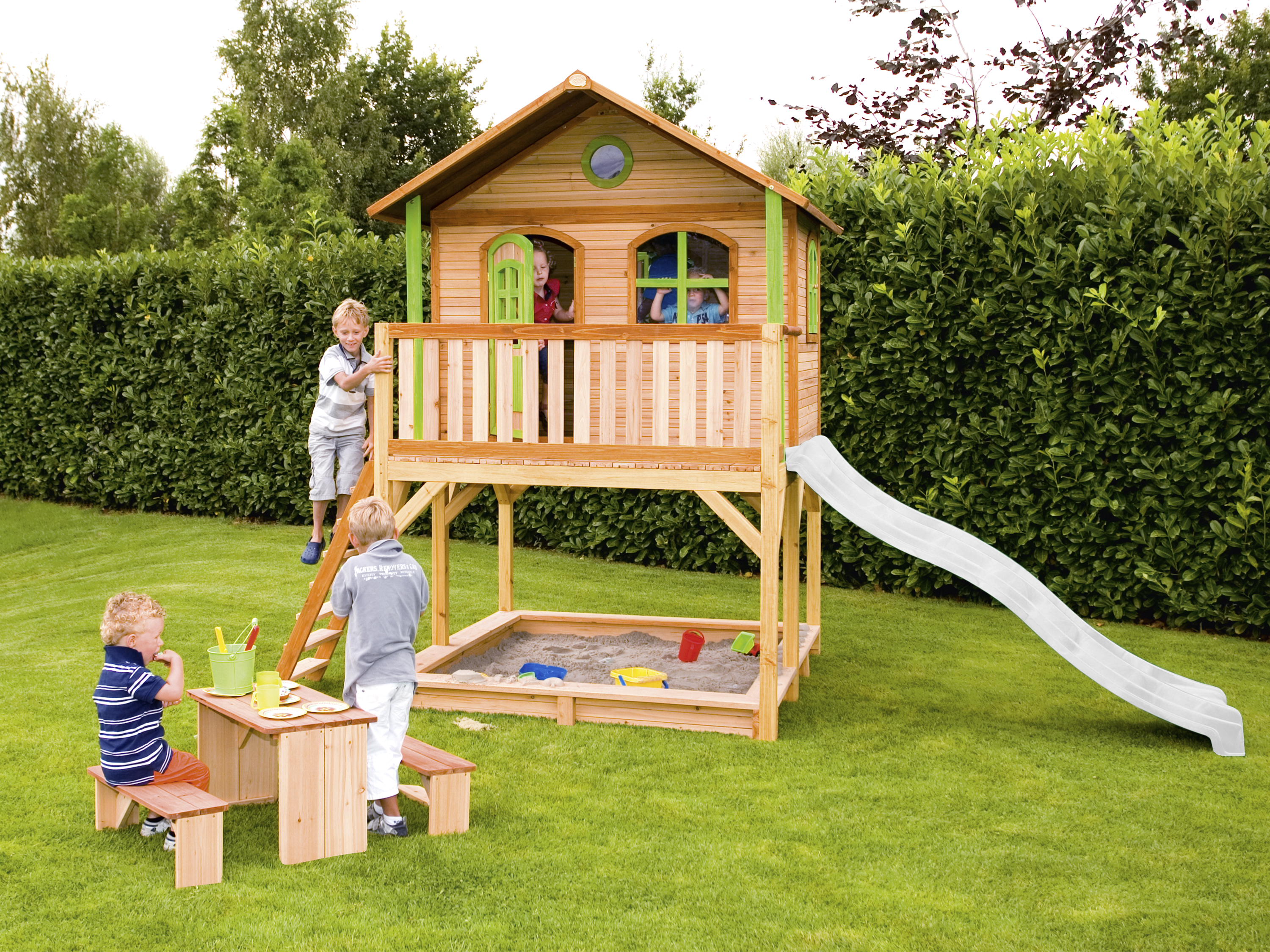 AXI Marc Playhouse Brown/Green - White Slide