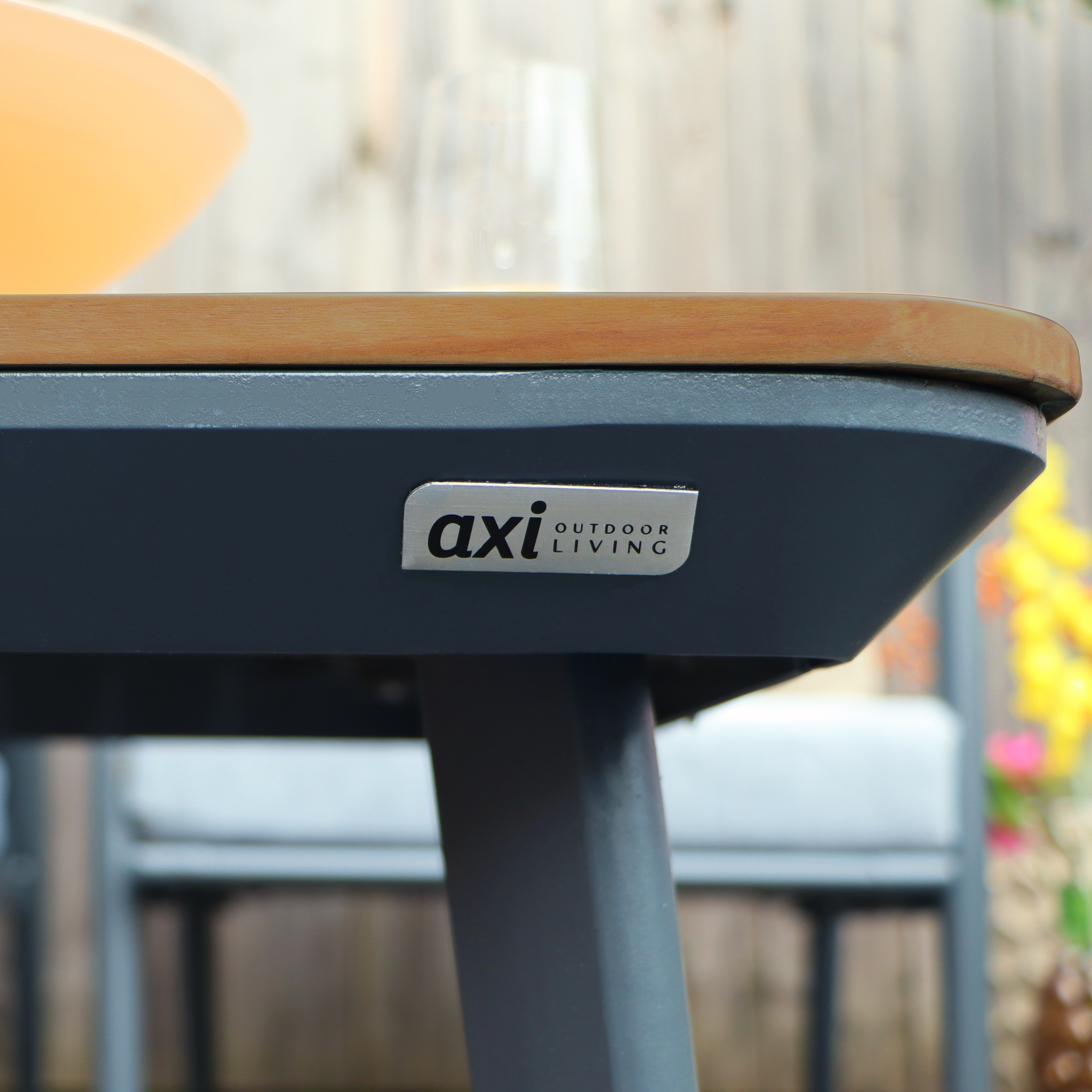 AXI Bibi 4-piece Lounge Set with sofa. table and two chairs - Anthracite/Teak