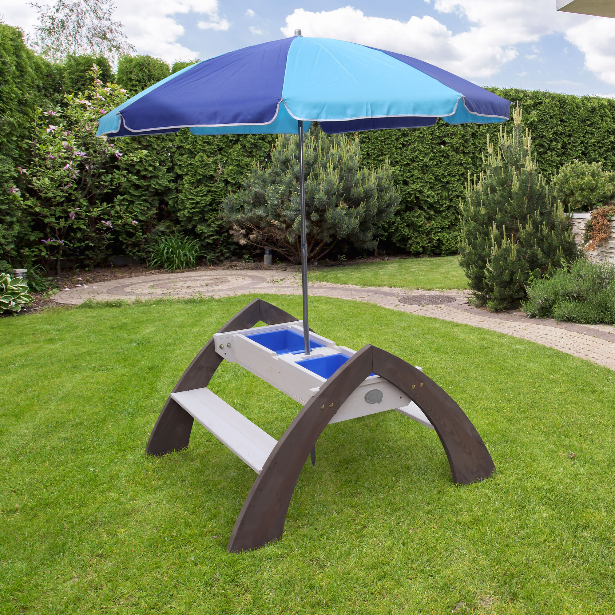 AXI Delta Zand & Water Picknicktafel Grijs/wit - Parasol Blauw
