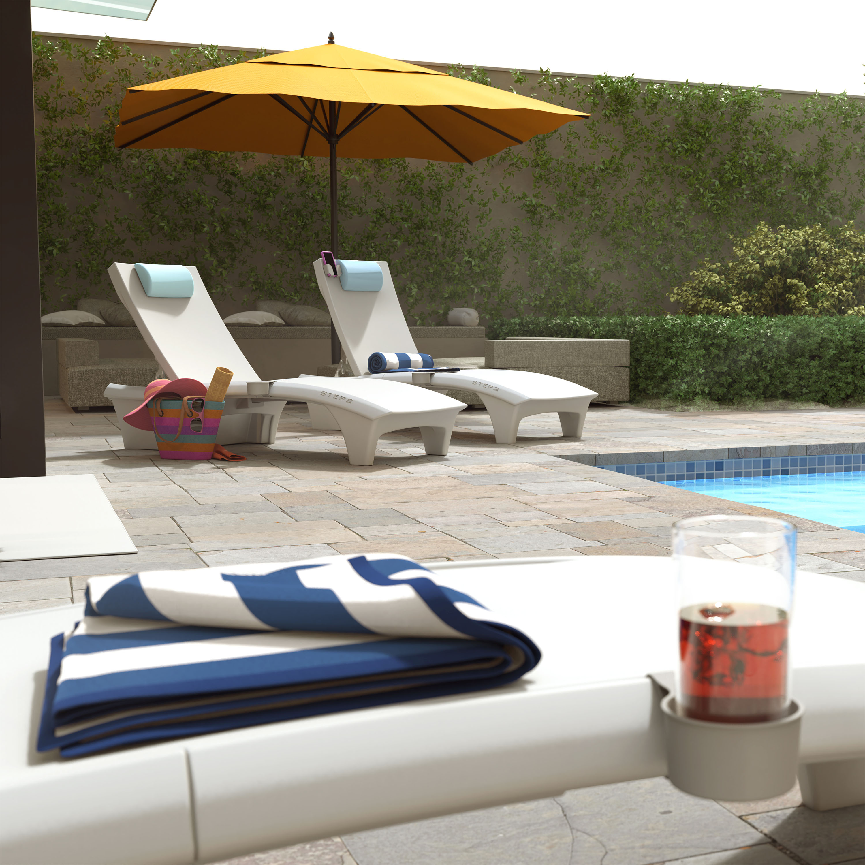 Step2 Vero Pool Lounger White