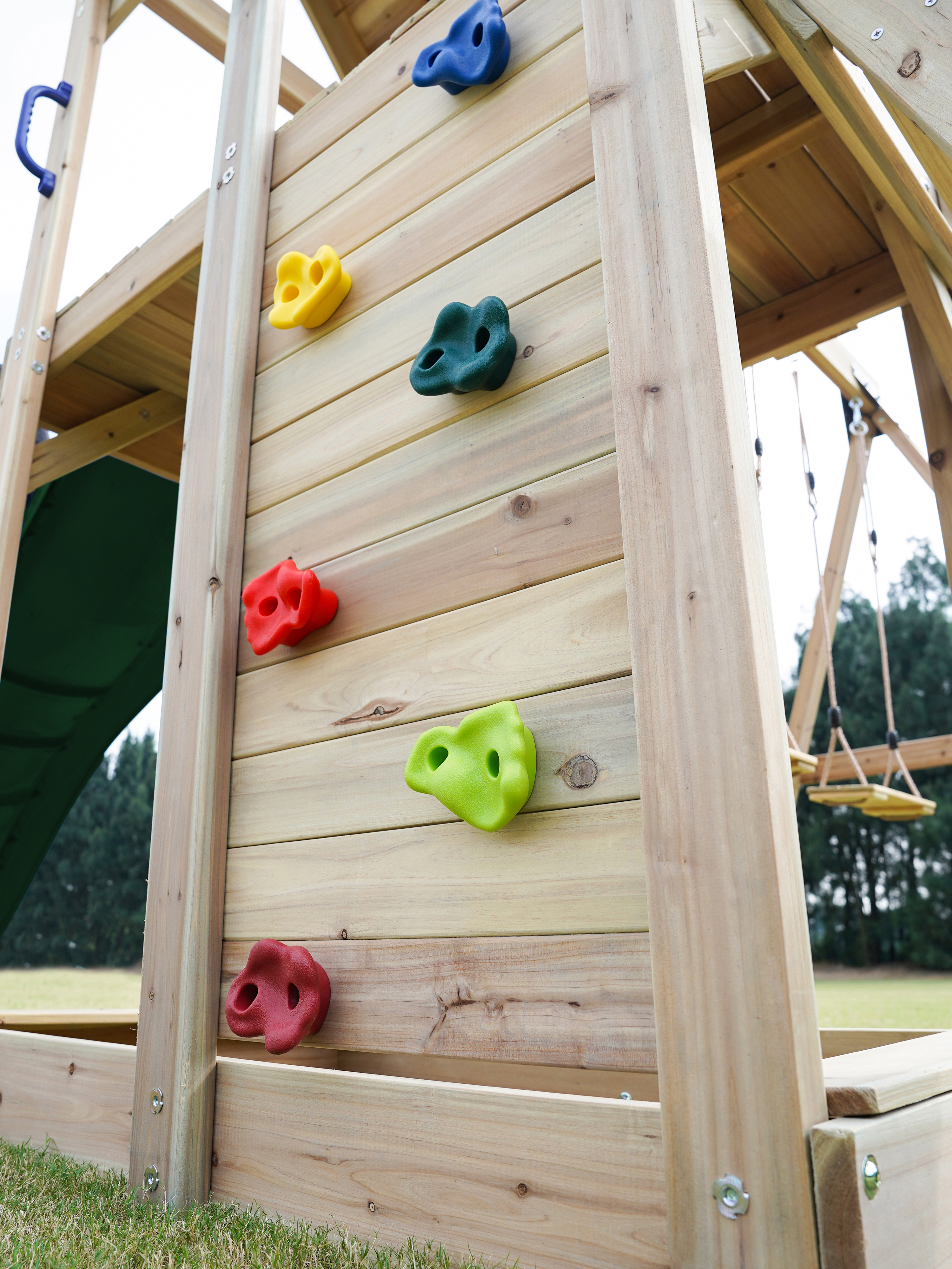 AXI Moos Climbing Frame with Double Swing Set - Green Slide