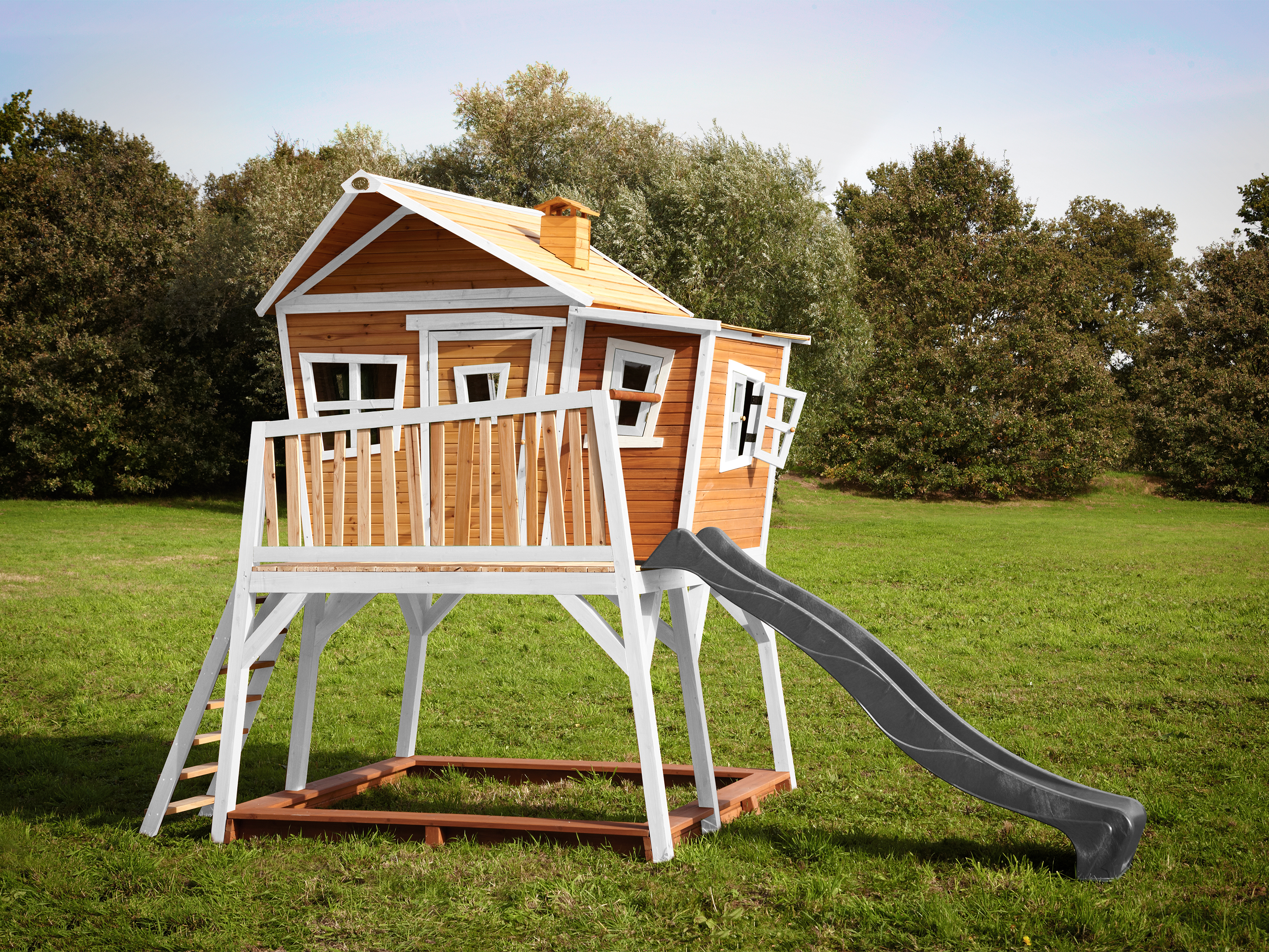 AXI Max Playhouse Brown/White - Grey Slide