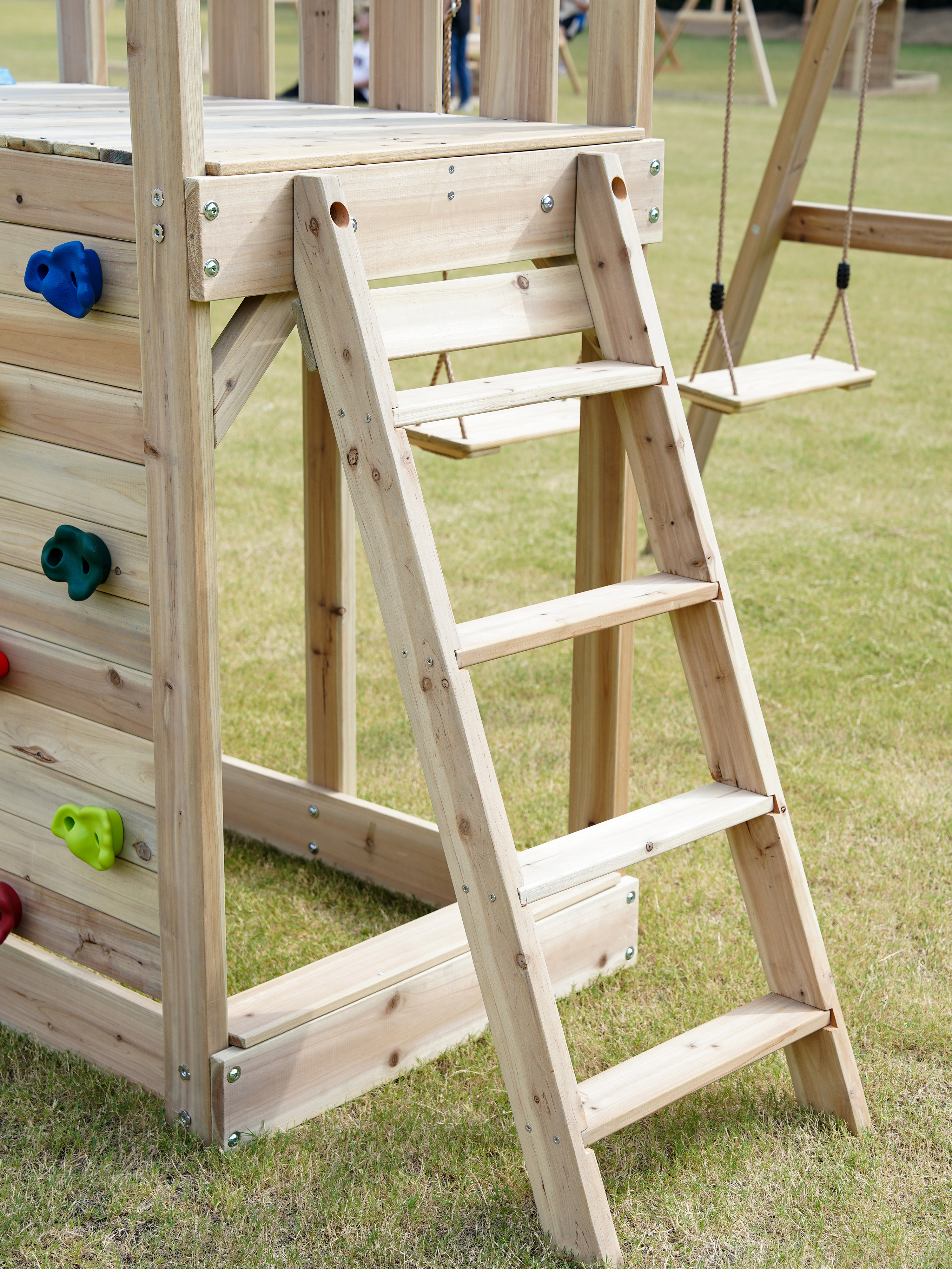 AXI Moos Play Set with Double Swing and Rope Ladder Brown - Blue Slide -8720365062100 AXI Moos Play Set with Double Swing and Rope Ladder Brown - Blue Slide