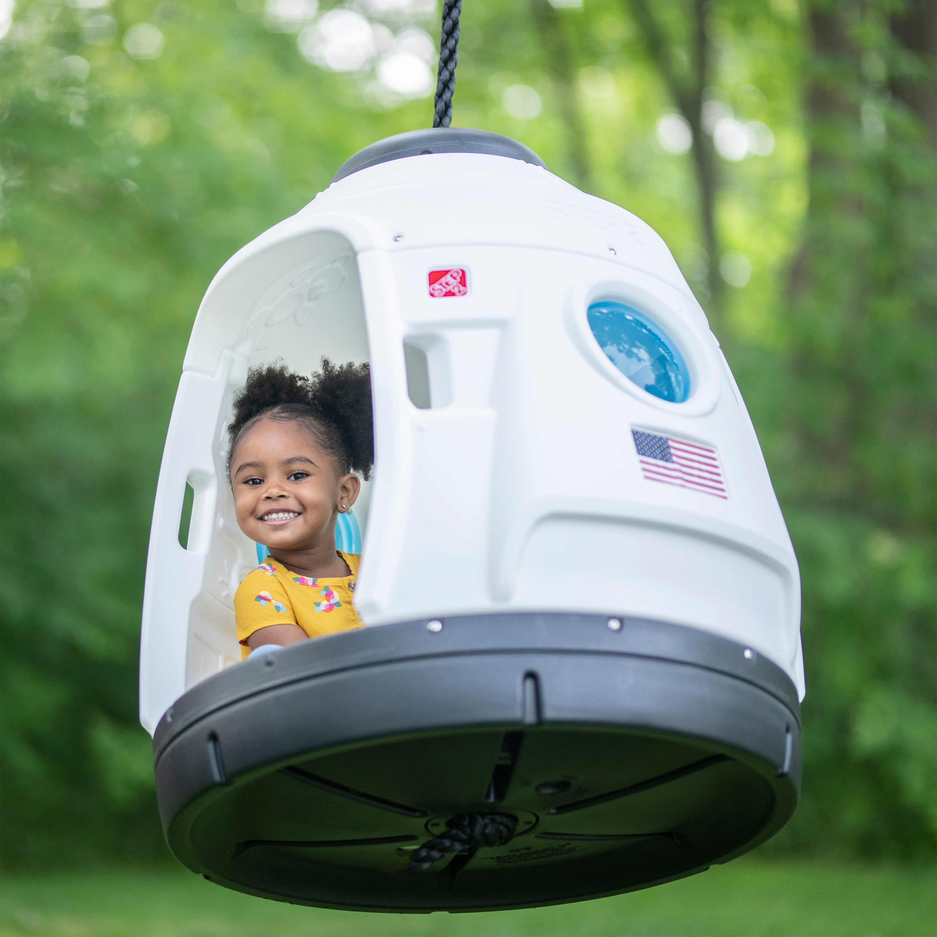 Step2 Space Capsule Swing
